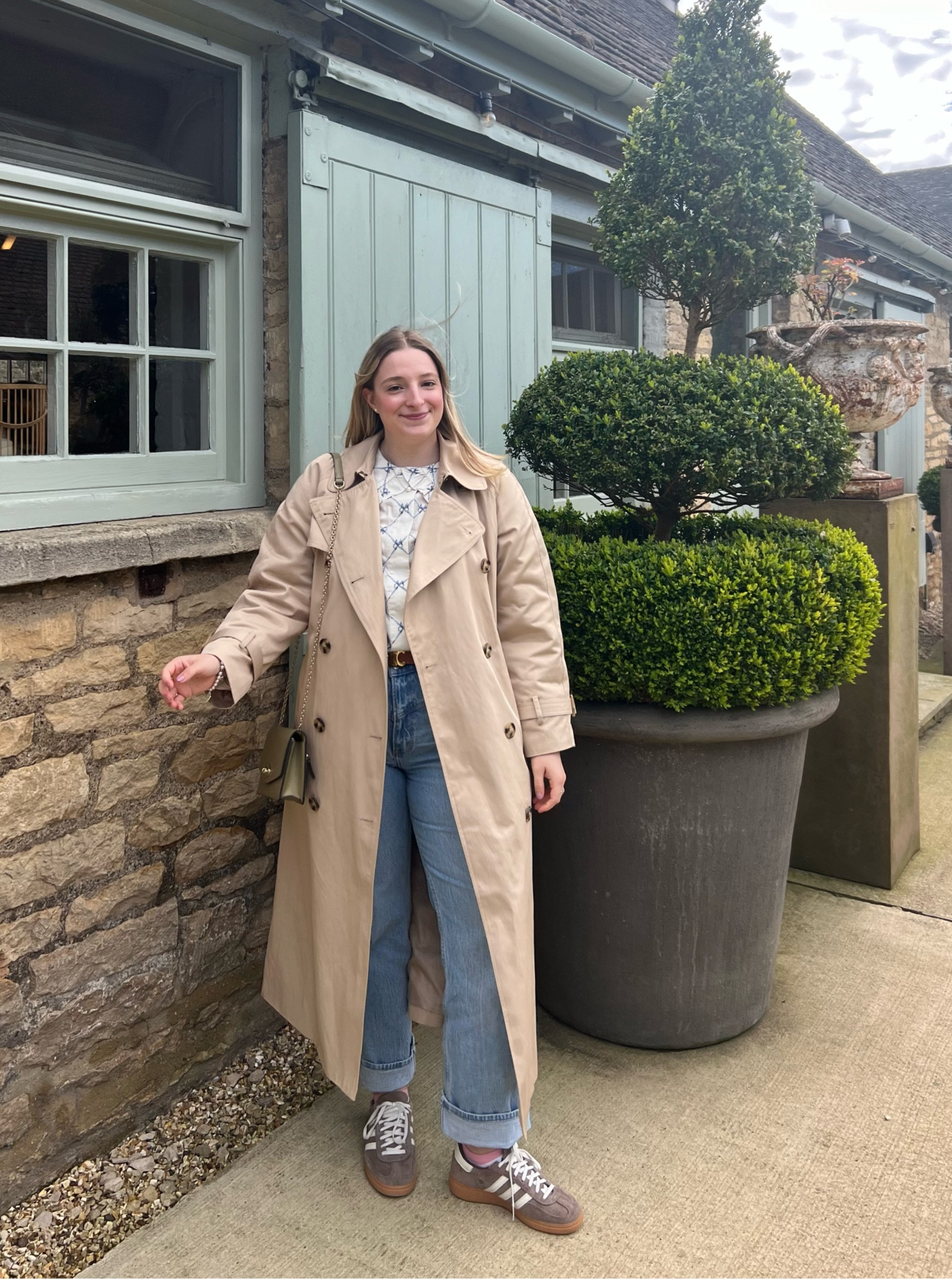 Daylesford look🩷

Trench - size 10
Blouse - Damson Madder Lola Blouse, size 10
Jeans - curve love 28 short 

Trench, trench coat, blue jeans, adidas, adidas spezial, spring look