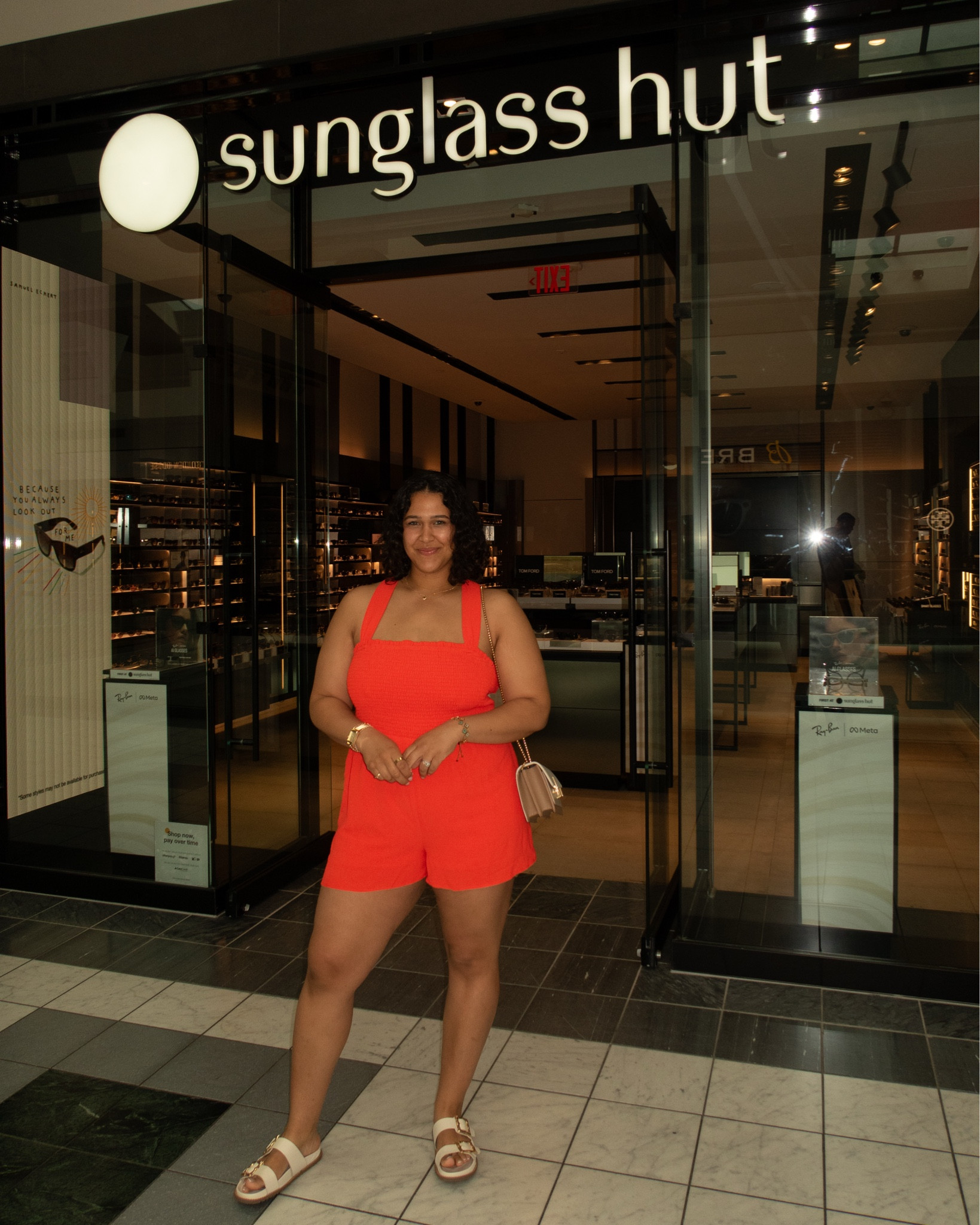 Owned my moment with @sunglasshut in Nashville Tennessee! My outfit is so comfortable and I love the sunglasses from @jimmychoo👏🏽

#LTKSummerEdit #LTKBeauty #LTKStyleTip