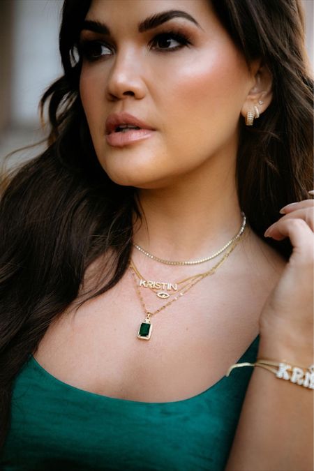 Holiday Jewelry 

Currently 30% off Petal and Pup - code: blackfriday30 
30% off Baublebar Jewelry - code: BB30
30% off Electric Picks Jewelry - code: BF30
(Green necklace is Banks) 


#LTKstyletip #LTKsalealert #LTKHoliday