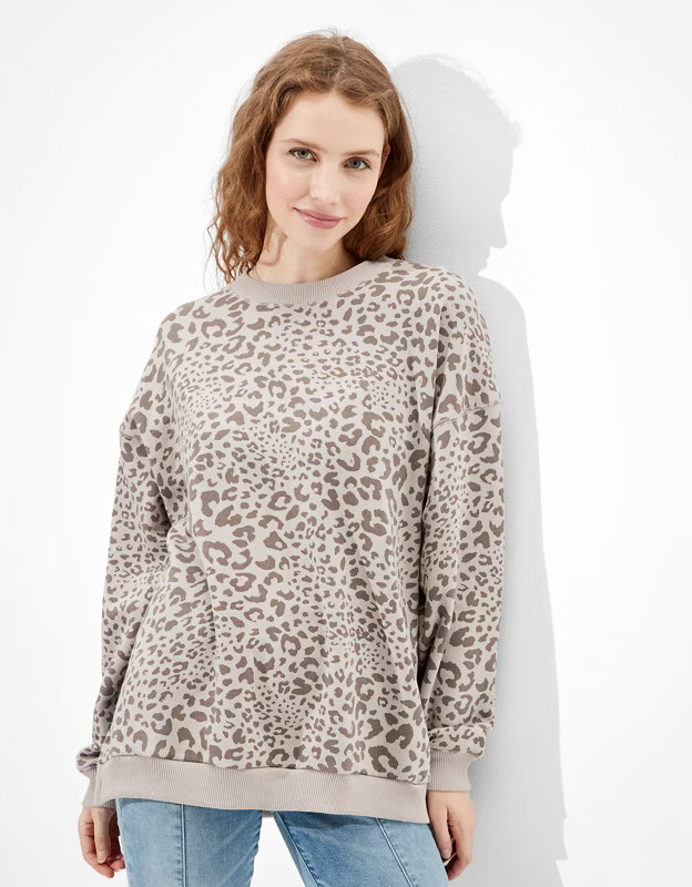 AE Forever Oversized Crew Neck Sweatshirt | American Eagle Outfitters (US & CA)