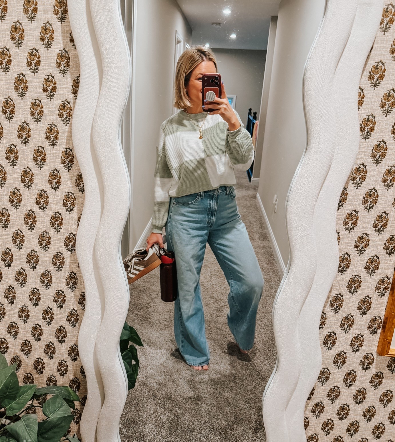 My most worn jeans of the season!!! Wearing a size 28. 5’3” 130 lbs 👖

#LTKmomlife #LTKootd #LTKgrwm