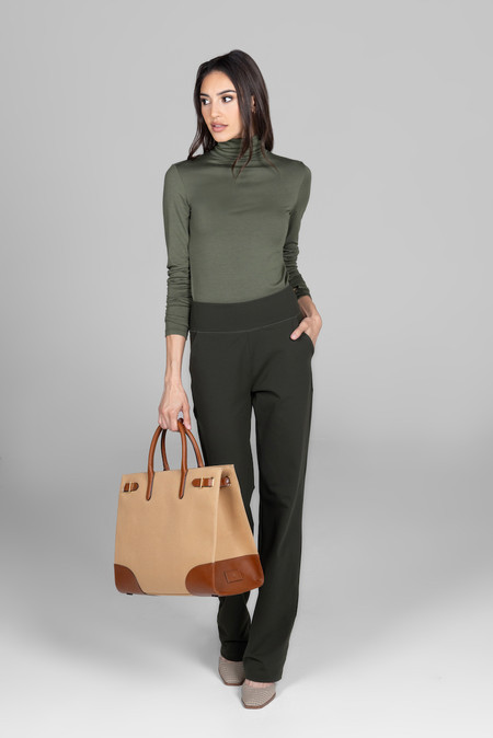 GRACE YOGA TURTLENECK: OLIVE | KIRAGRACE