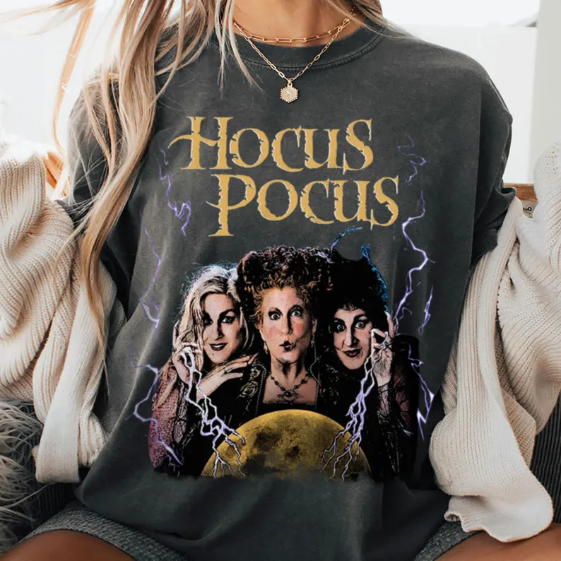 Hocus Pocus Sanderson Sisters Comfort Color T-shirt, Valentine Gift, Trending Unisex Tee, Disneyl... | Etsy (US)