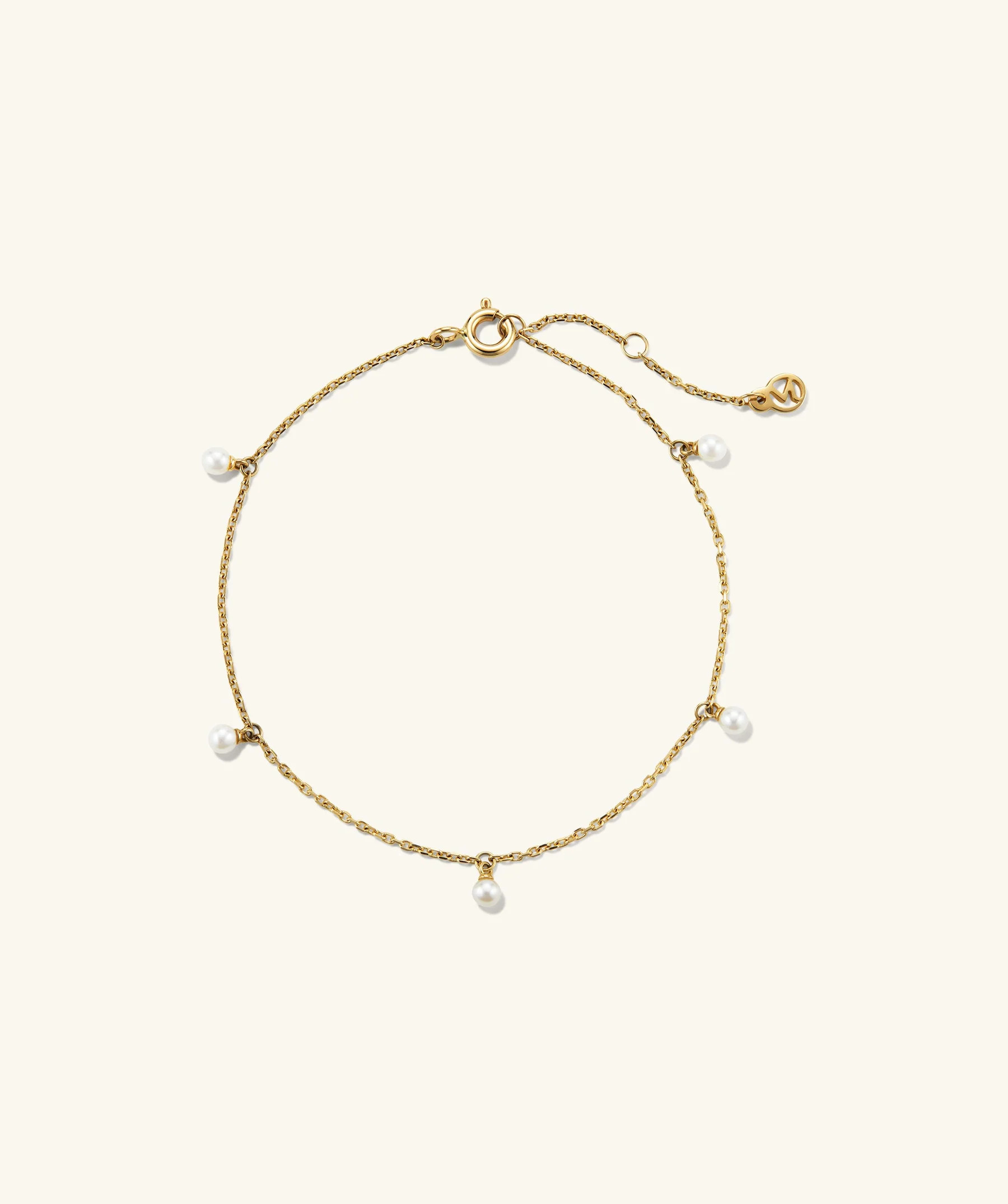 Ama Pearl Bracelet | Mejuri Fine Crew