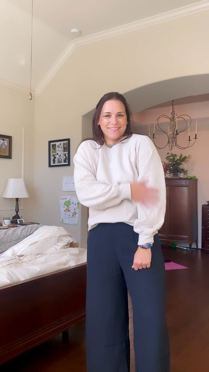 Midsize Abercrombie order 

Shirt sleeve sweater, wide leg pull on pants, soft cream off white sweatshirt 

#LTKmidsize #LTKstyletip #LTKover40