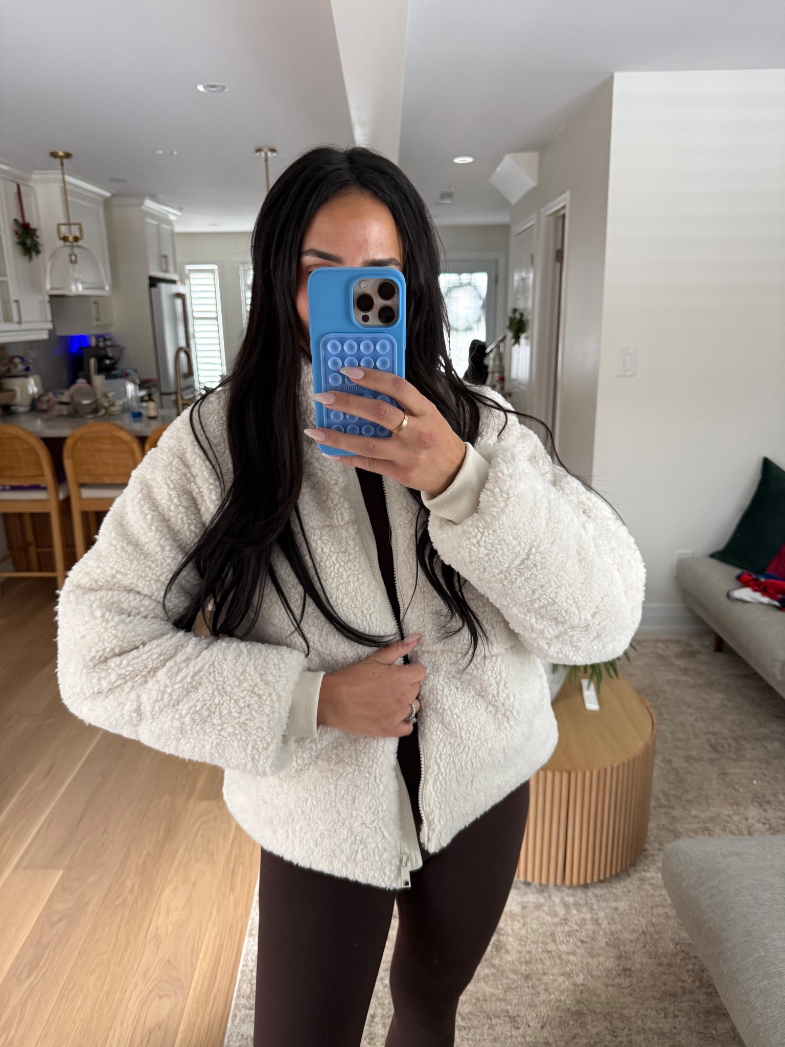 Cosy Sherpa I’m wearing a large today is the last day you can use my code Chantel15 

#LTKcanada