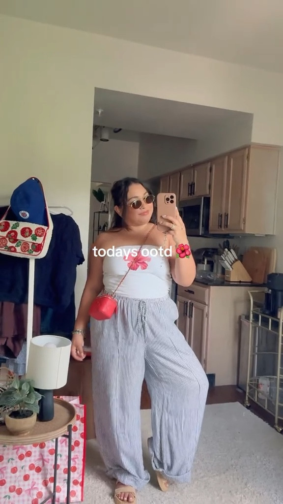 todays ootd 🌺 

Summer outfit, vacation outfit, midsize fashion, summer outfit ideas, linen pants

#LTKFindsUnder50 #LTKSummerEdit #LTKMidsize