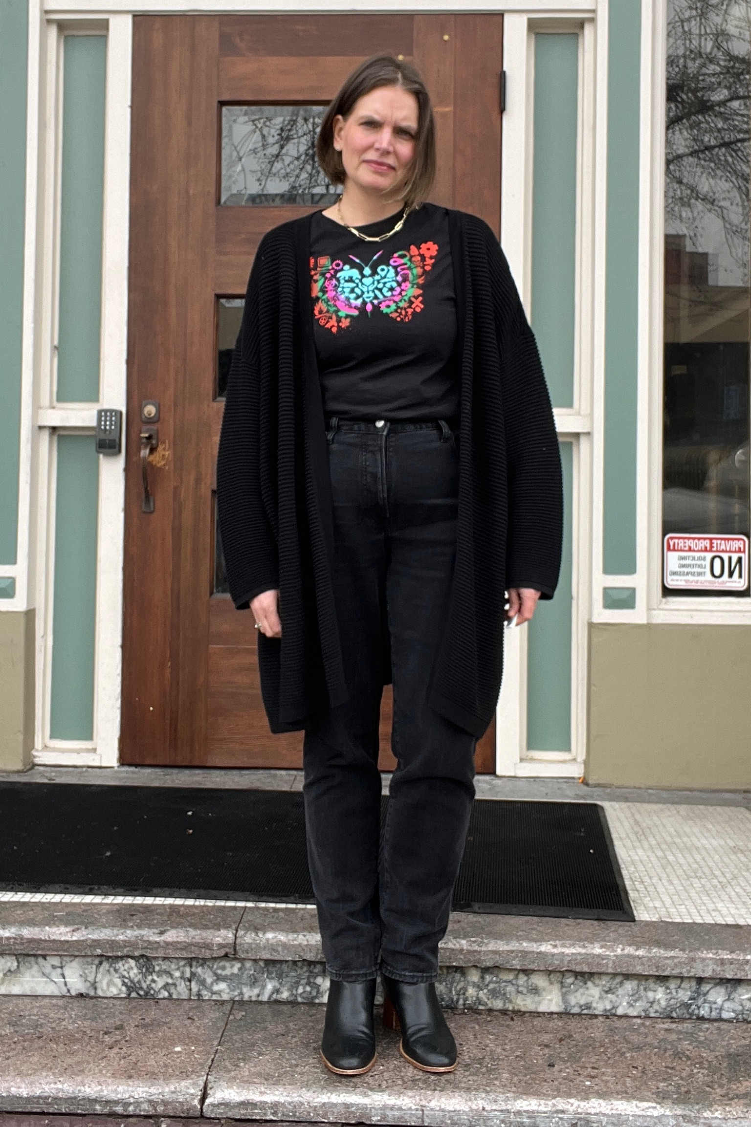 Gloomy day calls for black 

#LTKover40 #LTKmidsize #LTKSeasonal