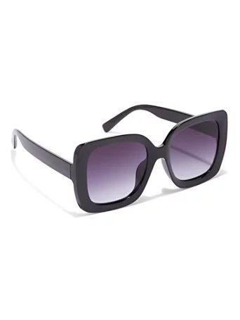 NY & Co Women's Oversized Square Sunglasses Black | New York & Company