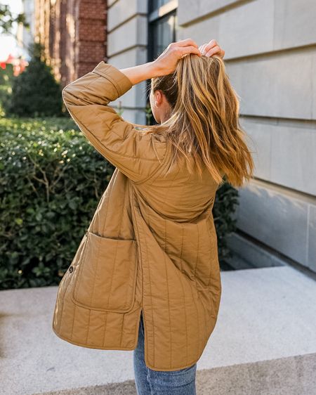 Everlane brought back this under $200 jacket in 3 colors this season! It’s a great weight for early fall casual outfits. I sized down as it runs pretty roomy.

#everlane #everlanefall #falljacket #quiltedjacket

#LTKstyletip #LTKSeasonal