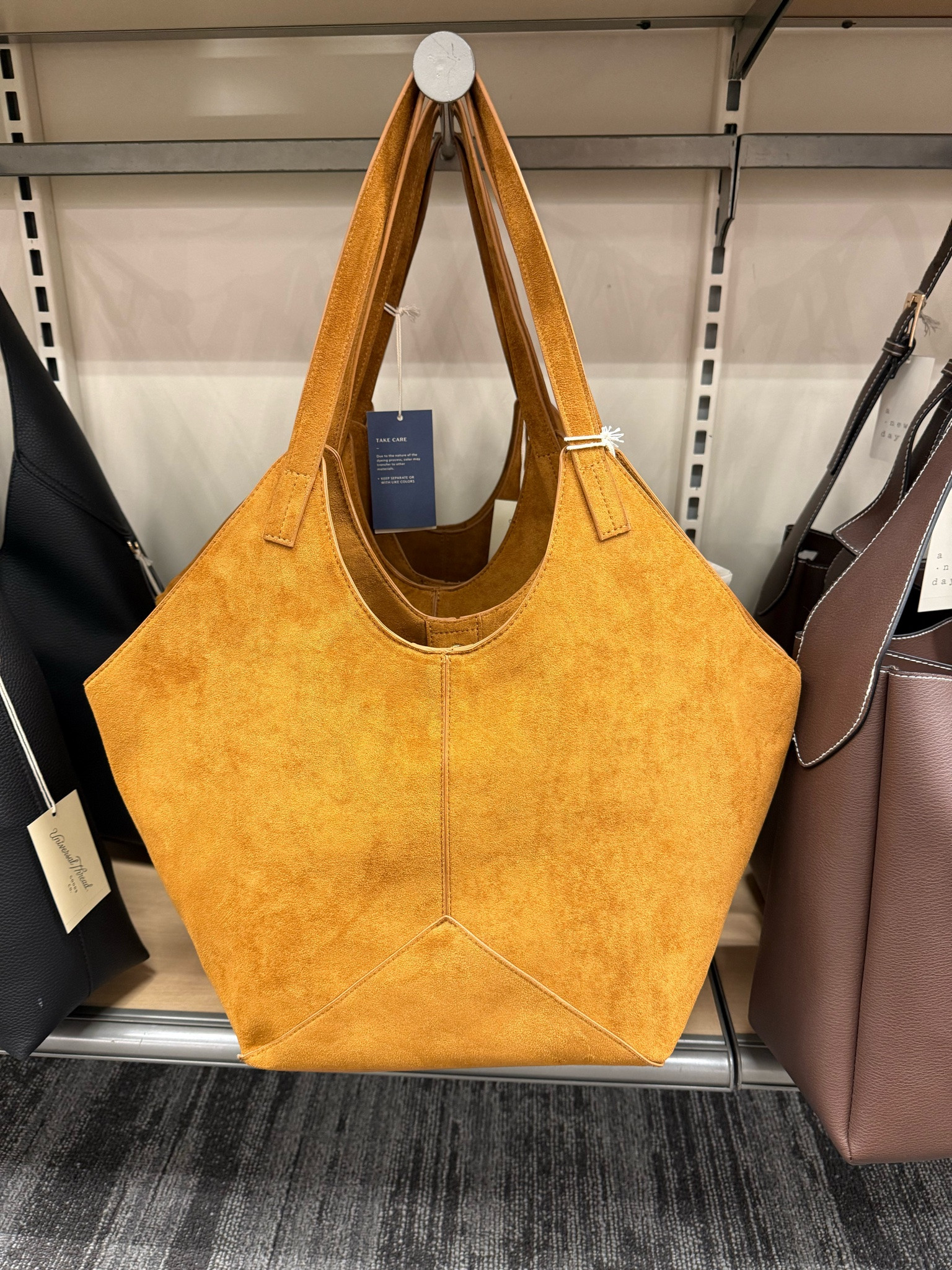 Business casual workwear
Target bags
Totes for teachers 
Bag charms 
Target outfits

#LTKmomlife