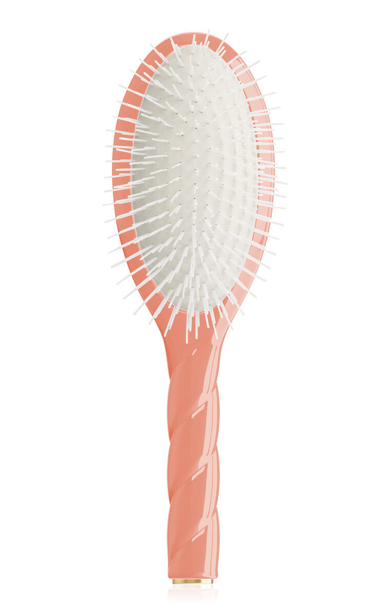 N.04 The Miracle Detangling Brush | Moda Operandi (Global)