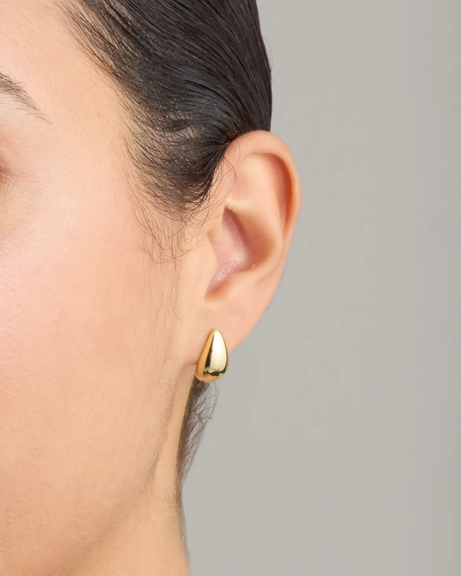 14K Gold Small Teardrop Earrings | Quince