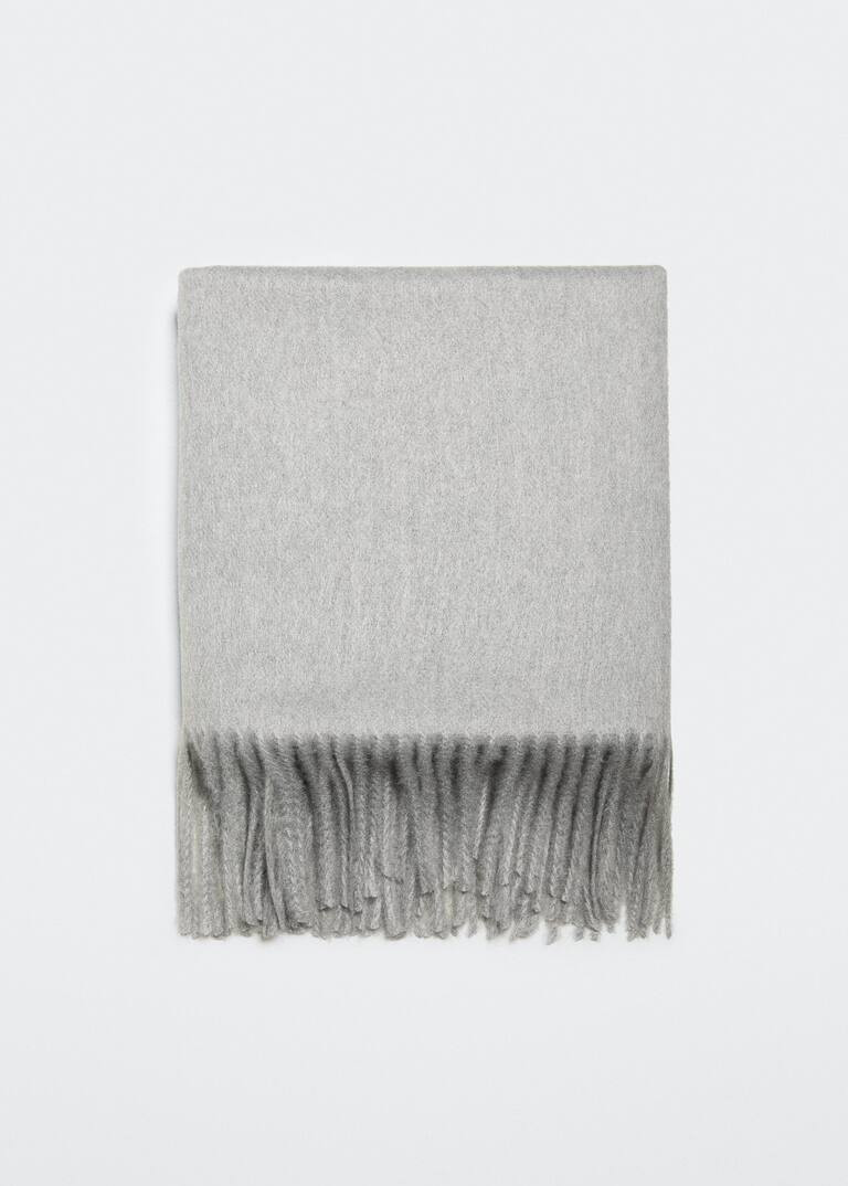 Fringed edge scarf | MANGO (UK)