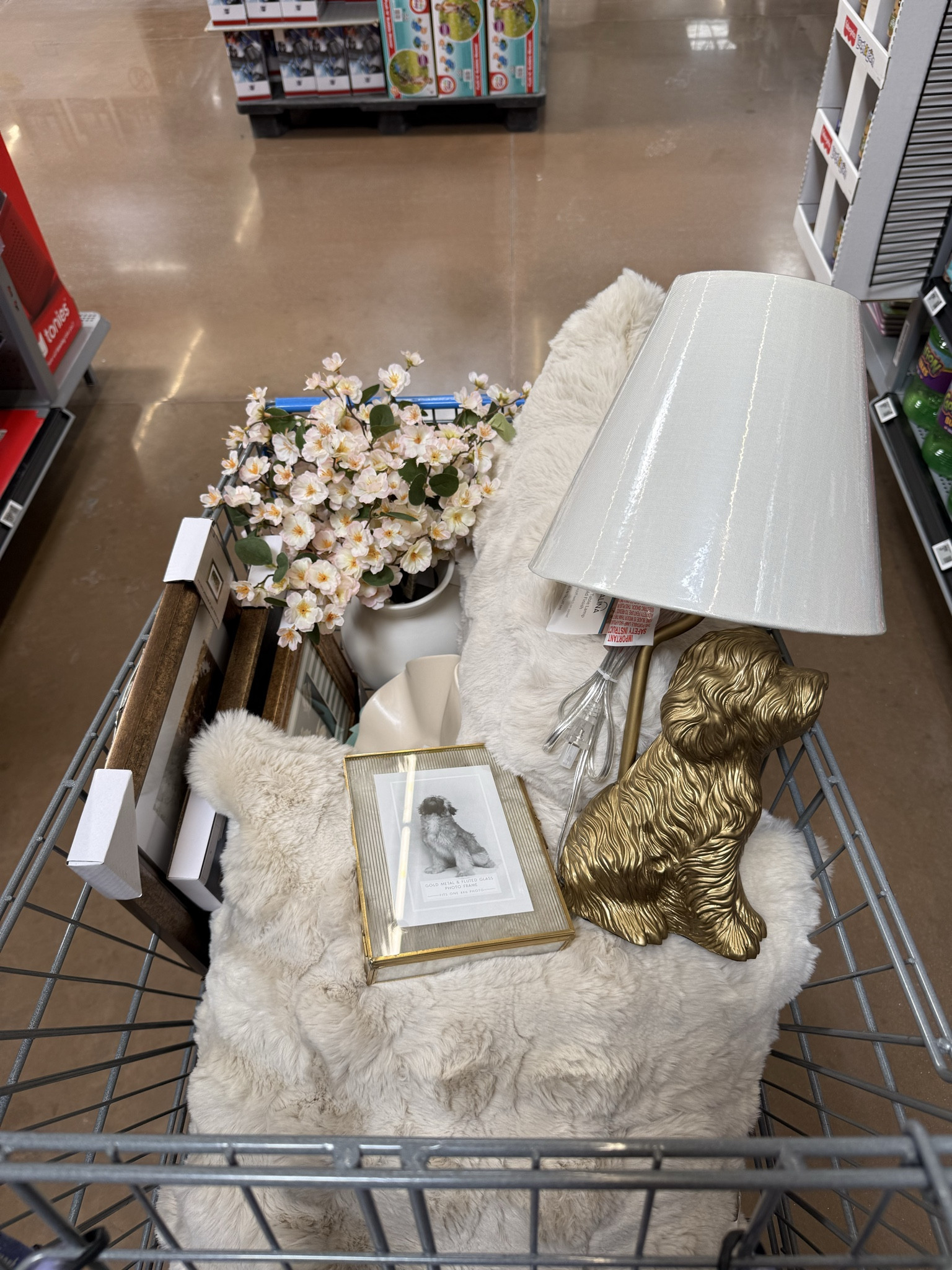 Walmart finds 
Walmart 
Home 
New arrivals 
Home decor 
Affordable finds 
Kitchen must haves 

#LTKHome #LTKValentine