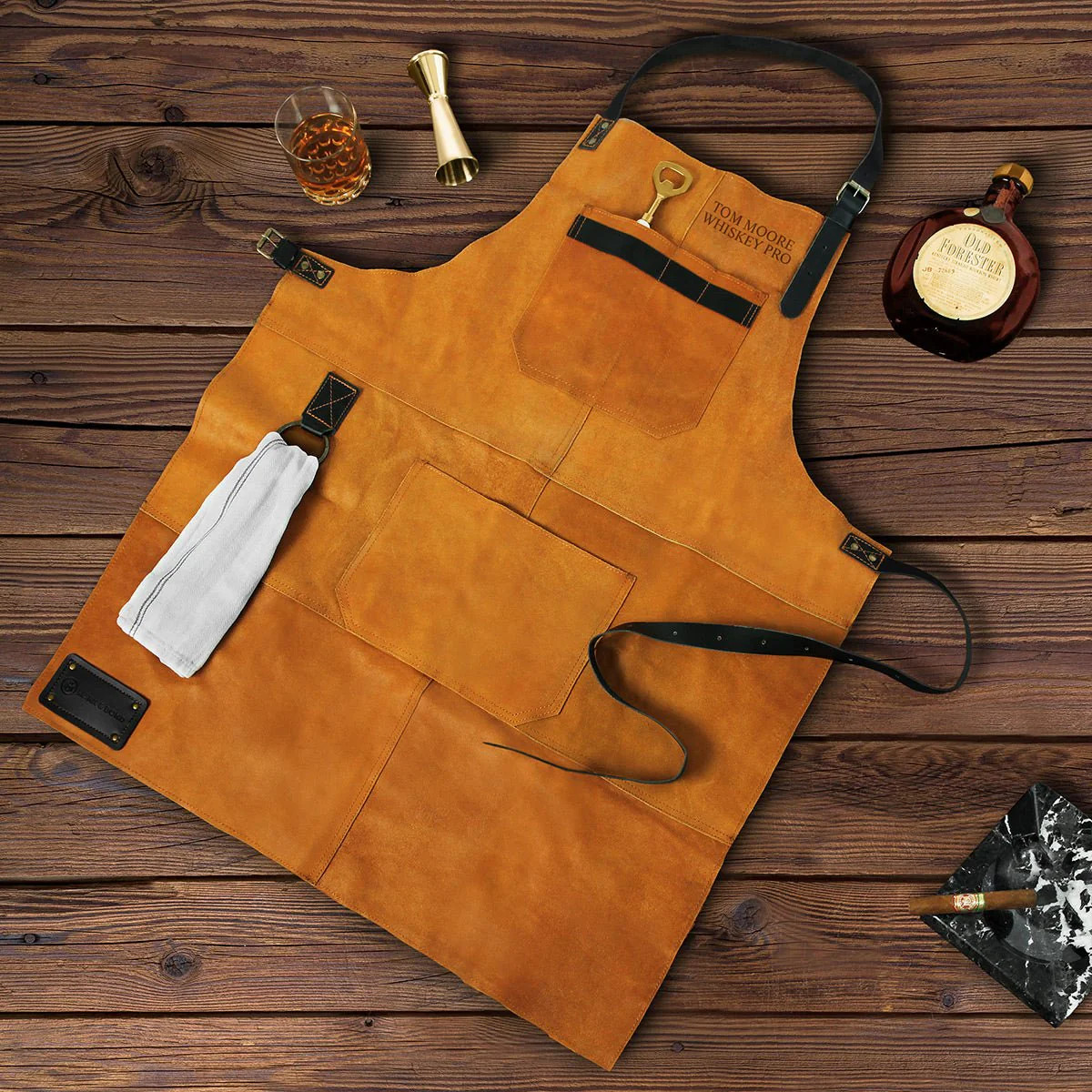 Vanguard Top Grain Multi-Pocket Leather Apron for Men | HomeWetBar.com