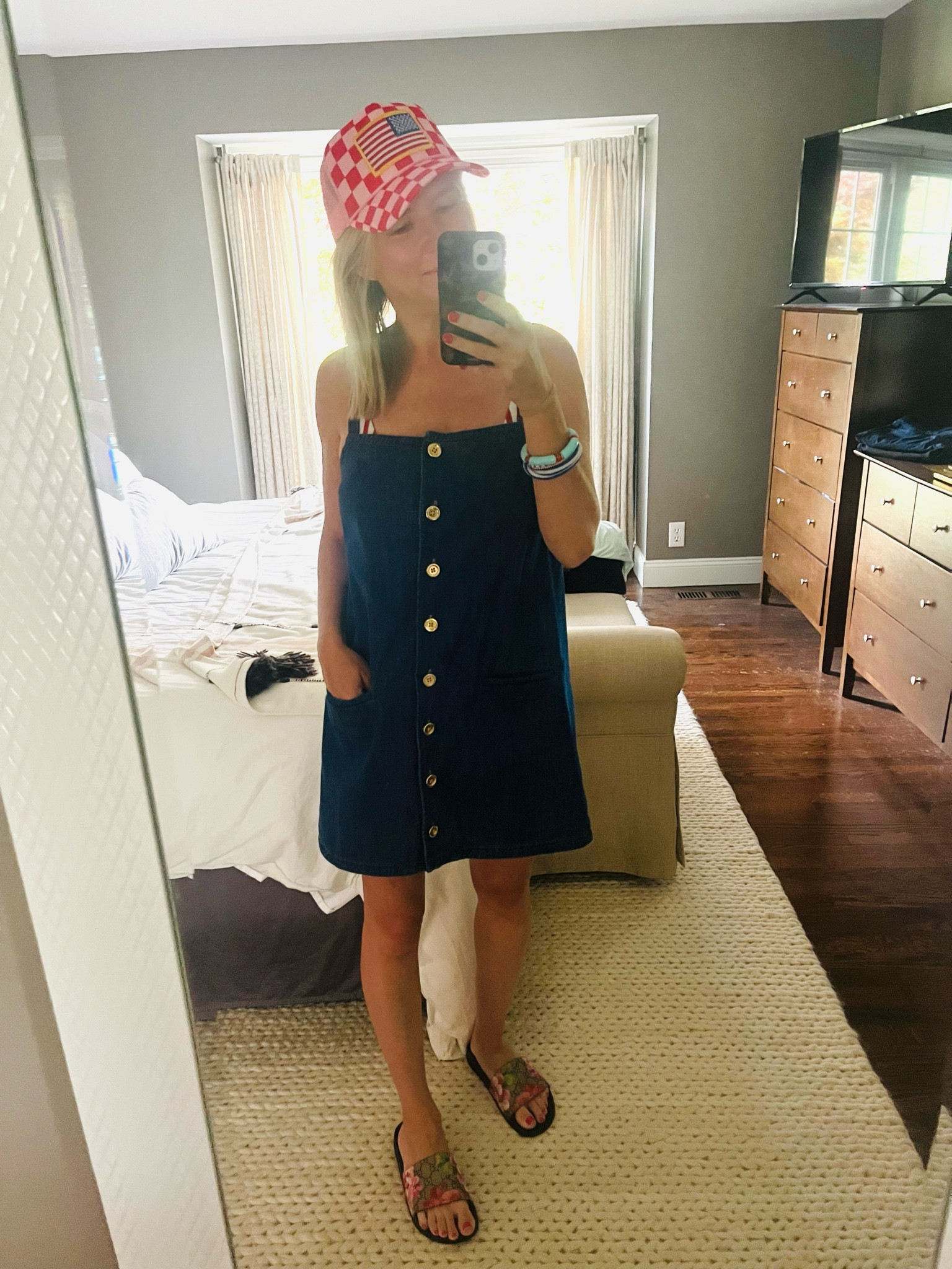 Red white and blue! 

#LTKTravel #LTKSummerSales #LTKStyleTip