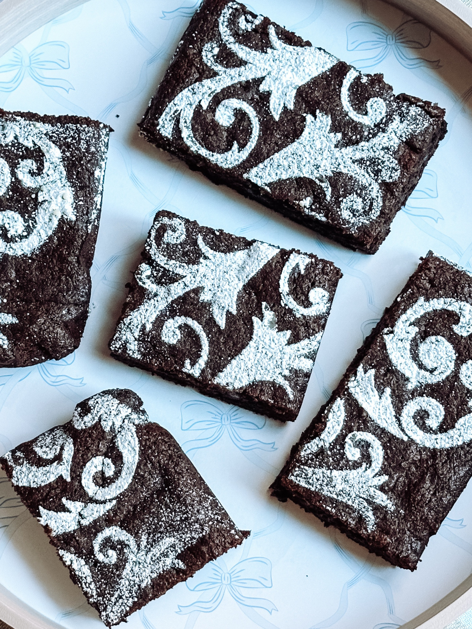 Dress up your brownies with a pretty stencil and powdered sugar!!! They will turn out sooo pretty!!! 👩🏻back

#LTKHome