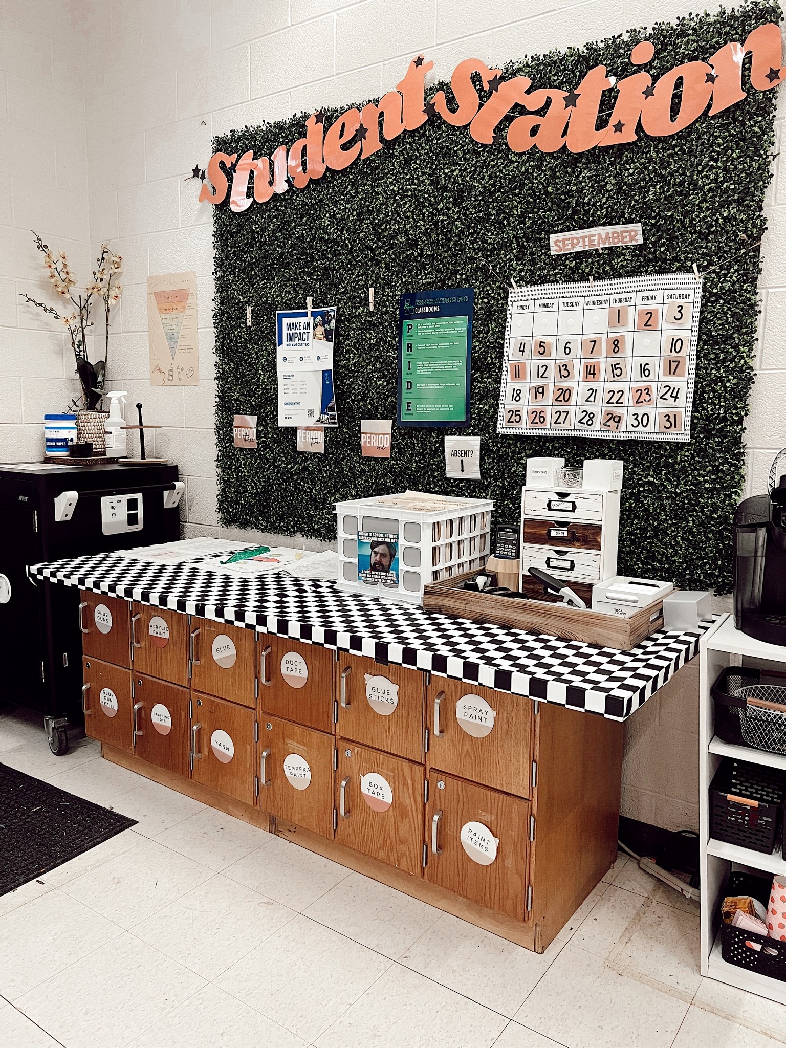 🤍Classroom Decor:  Student Station🤍