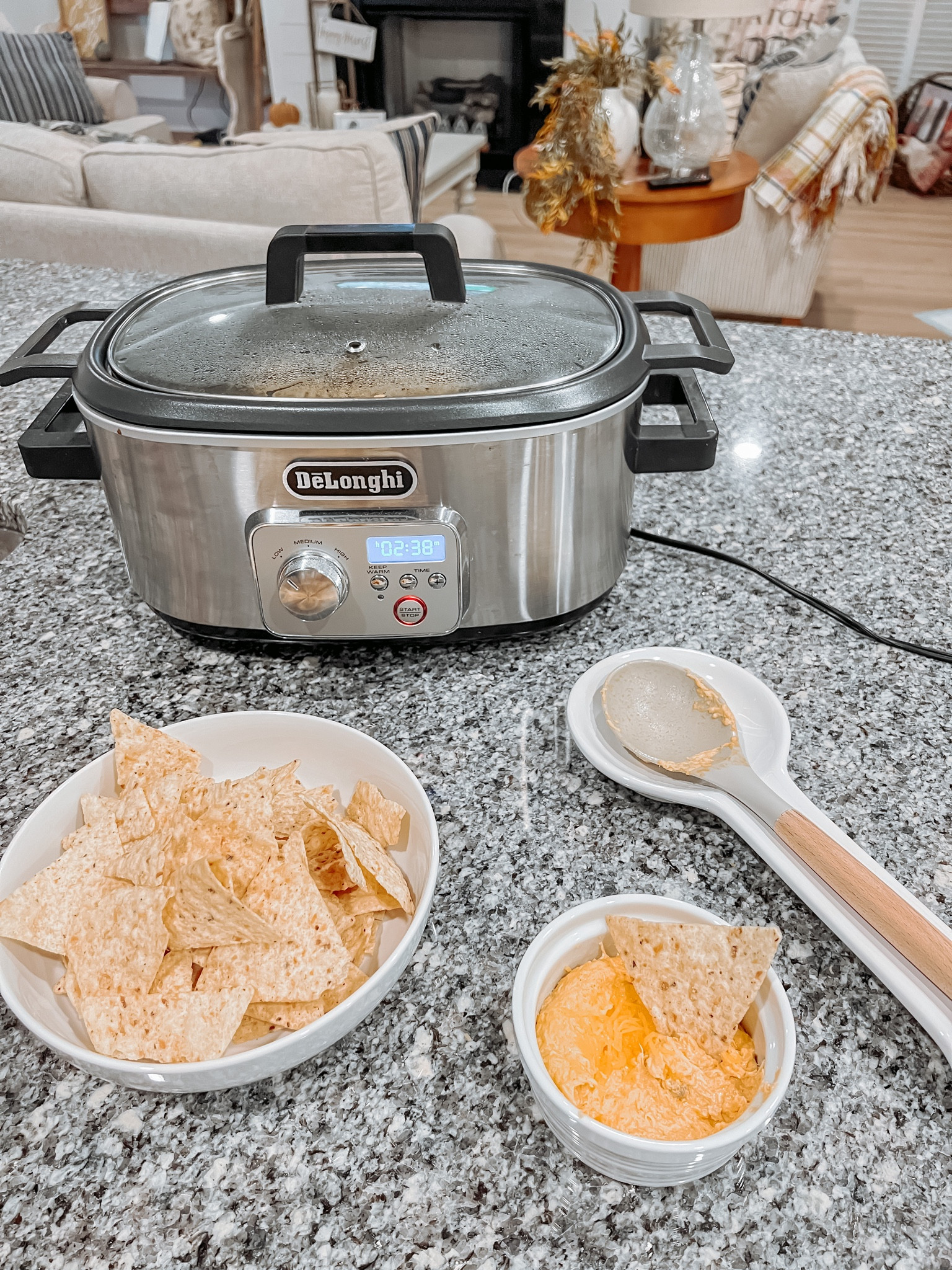 Football Saturday = buffalo chicken snack time

#LTKhome