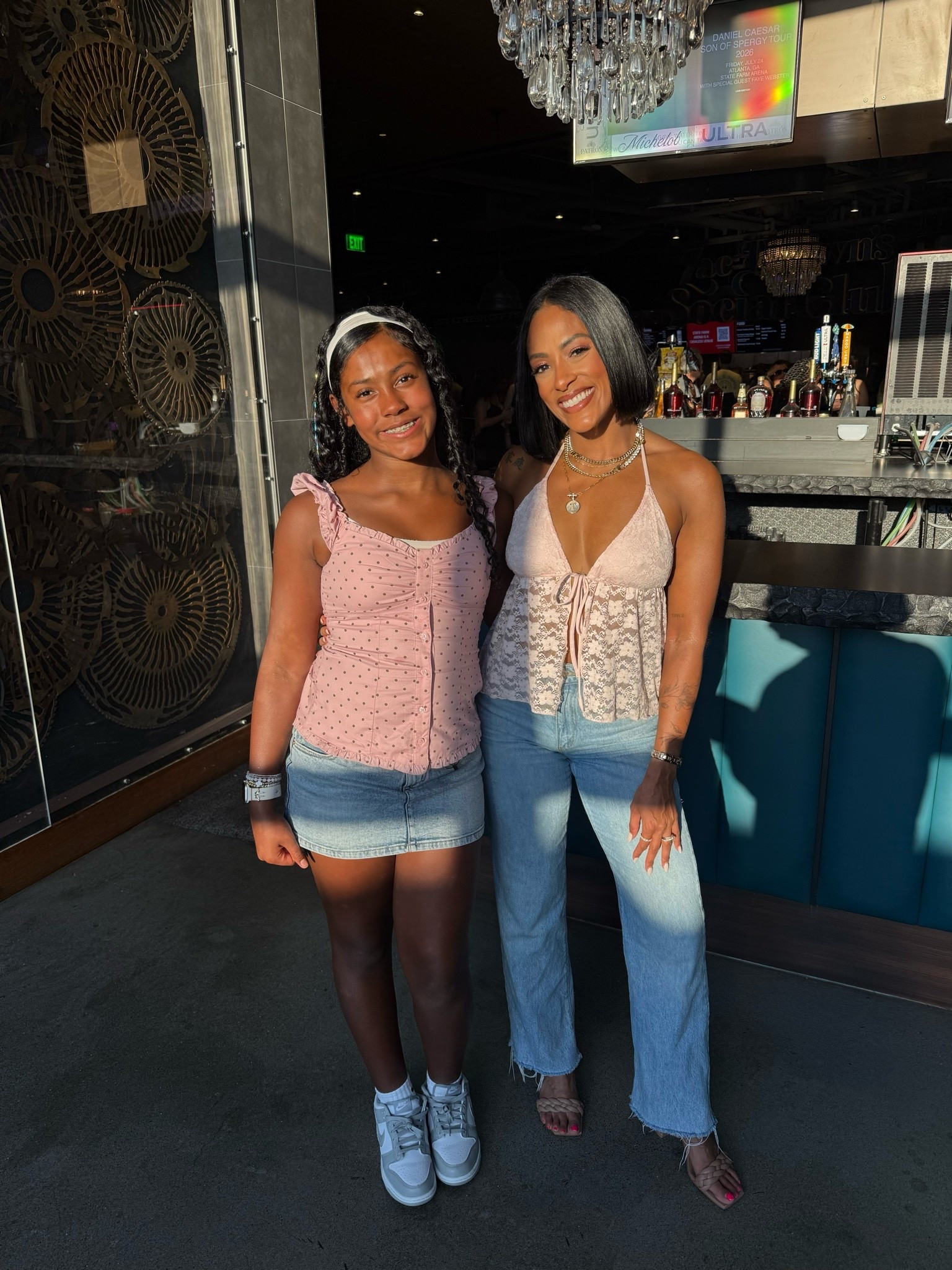 Eternal Sunshine Tour Concert OOTD #arianagrande #concertootd #eternalsunshinetour #momanddaughter

#LTKootd #LTKmomlife #LTKgrwm