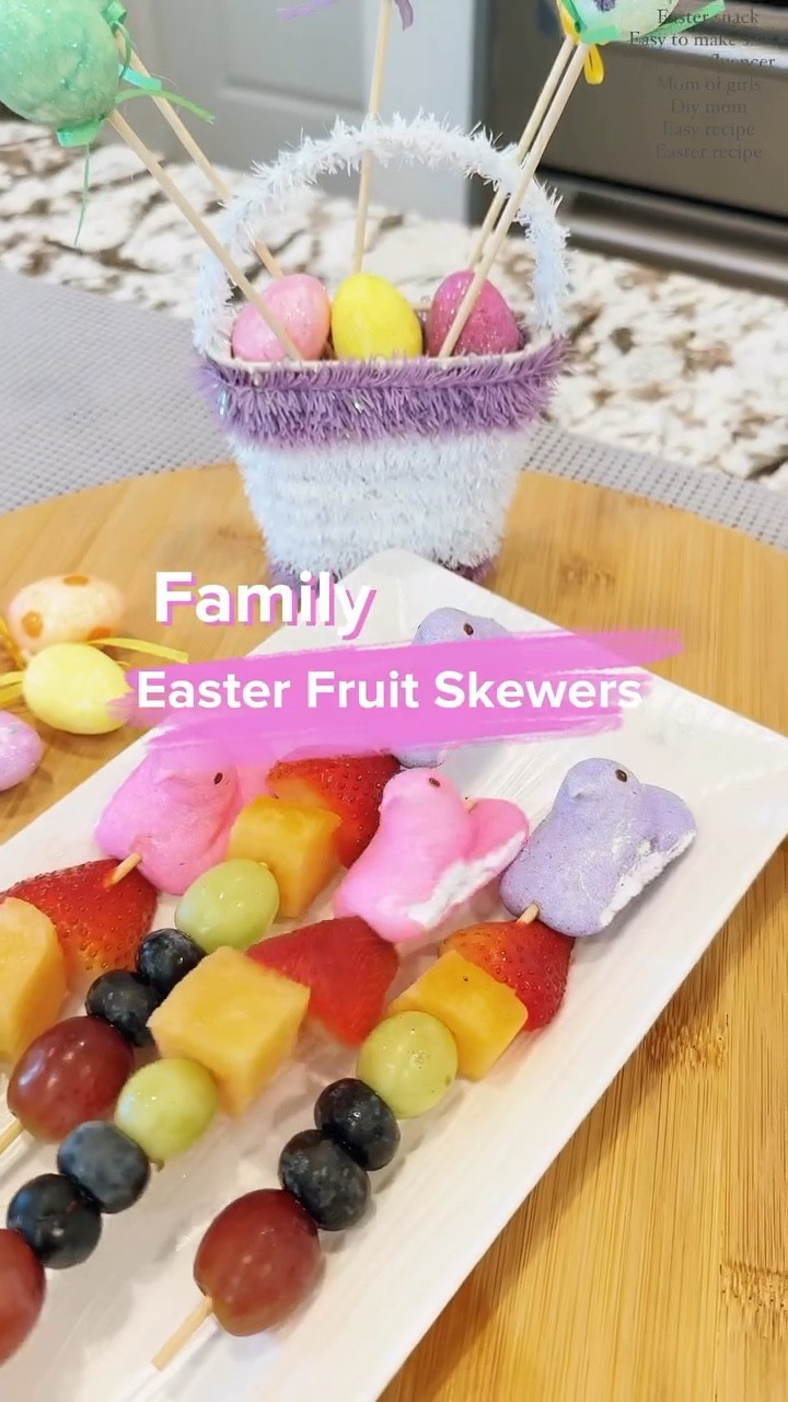 𝐄𝐚𝐬𝐲 𝐭𝐨 𝐌𝐚𝐤𝐞 𝐅𝐫𝐮𝐢𝐭 𝐒𝐤𝐞𝐰𝐞𝐫𝐬 𝐟𝐨𝐫 𝐄𝐚𝐬𝐭𝐞𝐫 !!

These rainbow Easter @peepsbrand fruit kabobs are SO PRETTY! And they’re so simple to make.

You just need:
* Peeps
* Strawberries
* Cantaloupe
* Green and Red Grapes
* Blueberries
* Wooden Skewers

That’s it .. you can even use the Bunny Peeps !

I found my Peeps at @walmart
Such a fun and healthy idea for a Easter snack !!


👍Like and share this if you know of somebody who needs the recipe.

⭐️Follow @simplypetiteray for more tips !



#LTKWatchNow #LTKParties #LTKSeasonal