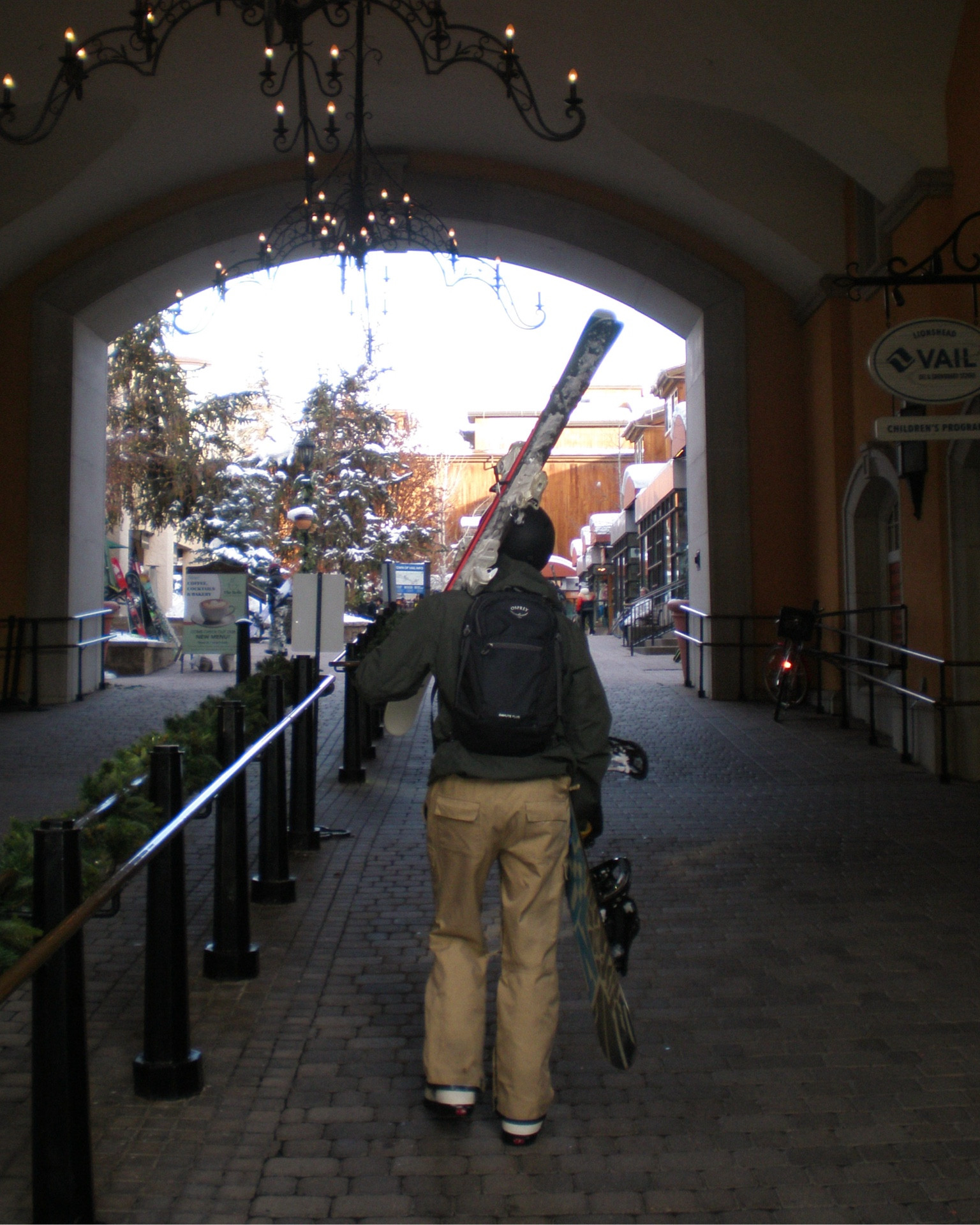 men’s ski and snowboard style 

#LTKCyberWeek #LTKSeasonal #LTKMens