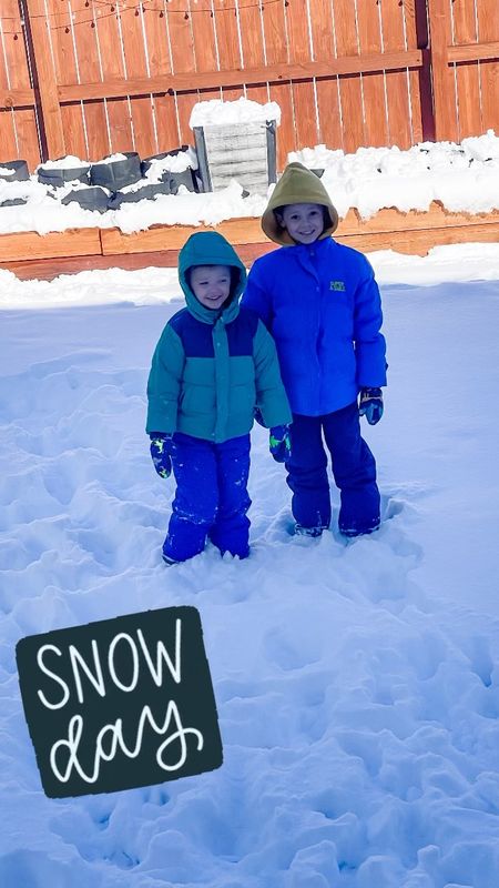 Boy’s snow gear ❄️

** make sure to click FOLLOW ⬆️⬆️⬆️ so you never miss a post ❤️❤️

📱➡️ simplylauradee.com

baby | toddler | kids | toddler clothing | toddler outfit | pajamas | jammies | newborn | baby gift | baby gear | baby toys | toddler toys | kids clothing | baby boy | baby girl | pink | blue | carters | old navy | baby essentials | target | target finds | walmart | walmart finds | amazon | found it on amazon | amazon finds

#LTKVideo #LTKkids #LTKfamily