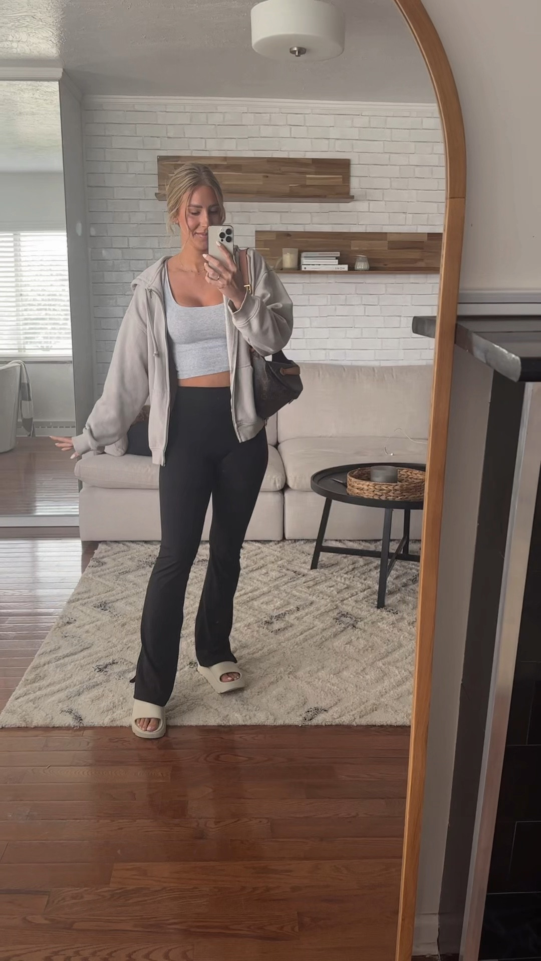 Fit check for today 

#LTKstyletip #LTKcurves #LTKfit