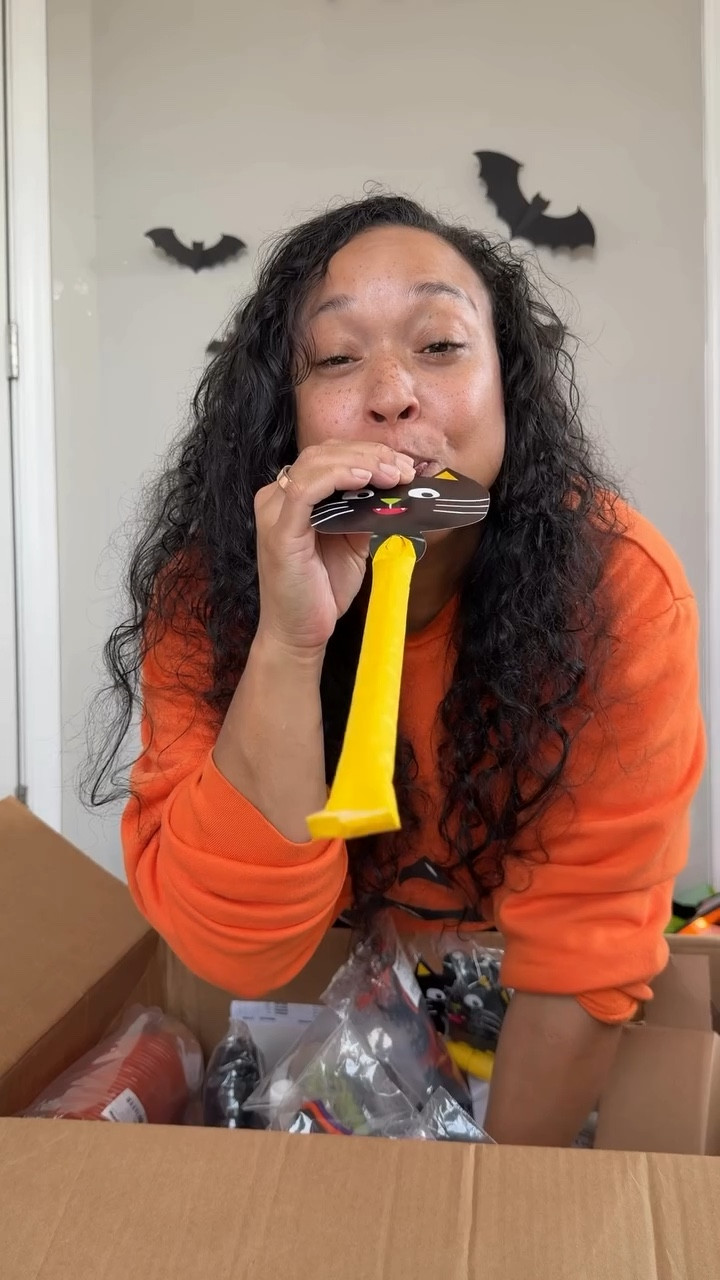 #OTCPartner My daughter’s Halloween birthday is coming up, and @orientaltrading made it so easy to find everything I needed! From spooky-cute décor to matching tableware and favors. 🎃🕸️ I can’t wait to decorate and bring her little party to life!

#orientaltrading #orientaltradingcompany #halloweenparty