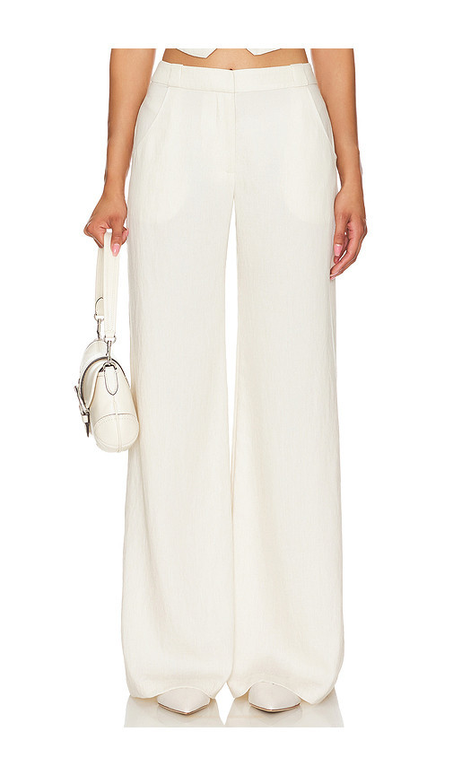 Amanda Uprichard HOSE HALE in Beige. Größe L. Also in XS, S, M. | Revolve Clothing (Global)