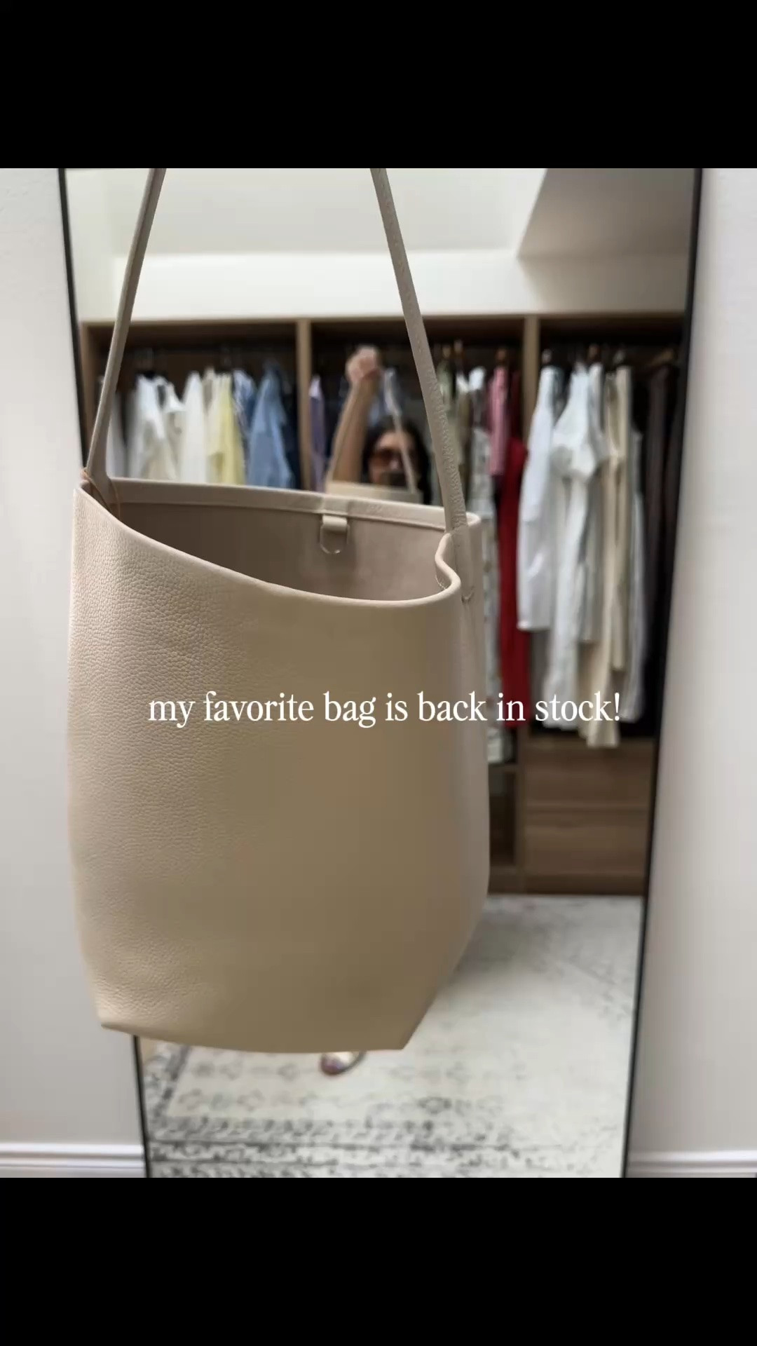 If I had to suggest one bag, it would be this one from @Quince!

This is the small leather tote in ivory and it’s finally back in stock! Under $150 and the small size can fit my 13” laptop and/or iPad Pro! 

Comes in lots of hues too! I love this fort but will be eyeballing the dark
Brown or black for fall.