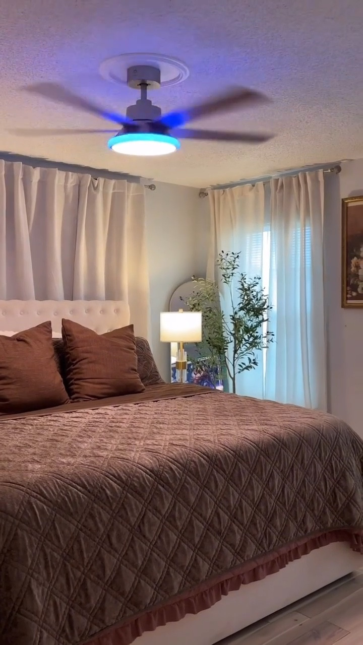 Creating my sister’s dream room has been so special 🤍✨

And this fan was the perfect finishing touch… not only does it look beautiful, but it keeps the space cool and comfortable all day. Exactly what she needed to feel at peace in her new room.

I love when something is both aesthetic and functional 🥹

Comment “FAN” and I’ll send you the link 🤍

#homedecor #cozyhome #neutralhome #bedroominspo #homefinds amazonhome modernhome minimalhome cozyvibes roommakeover homeessentials