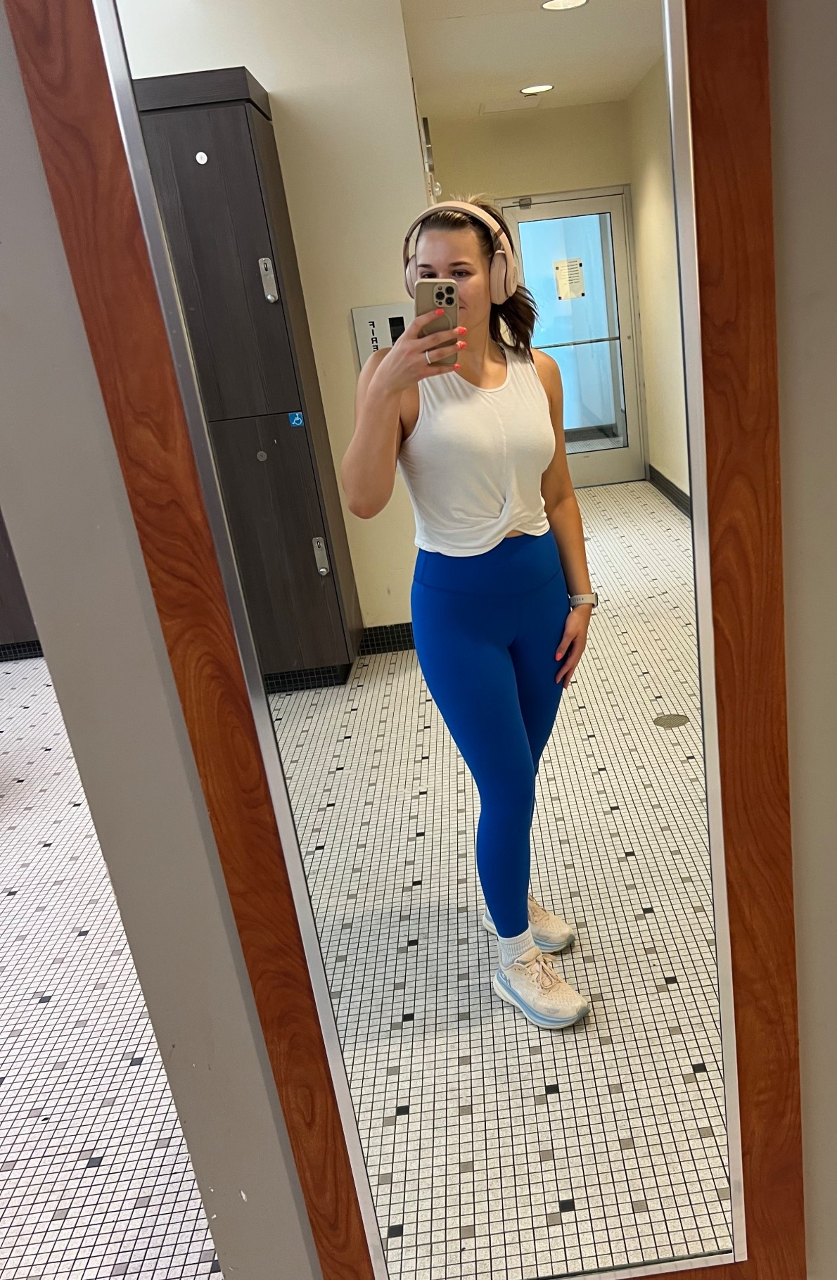Off day gym fit all from Amazon 💪🏼

#LTKActive #LTKStyleTip #LTKFindsUnder50