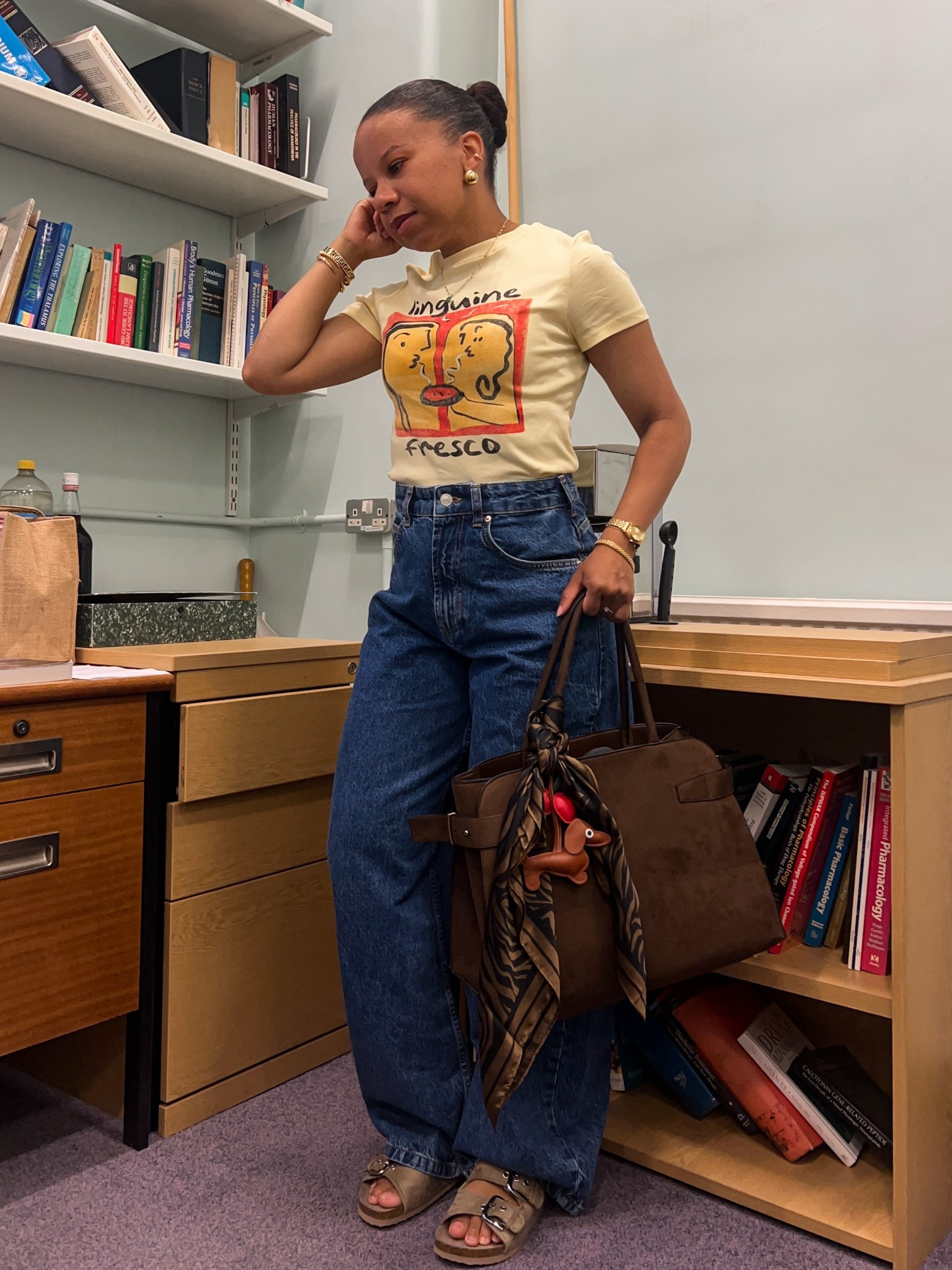 Graphic T work outfit

#LTKPetite #LTKShoeCrush #LTKStyleTip