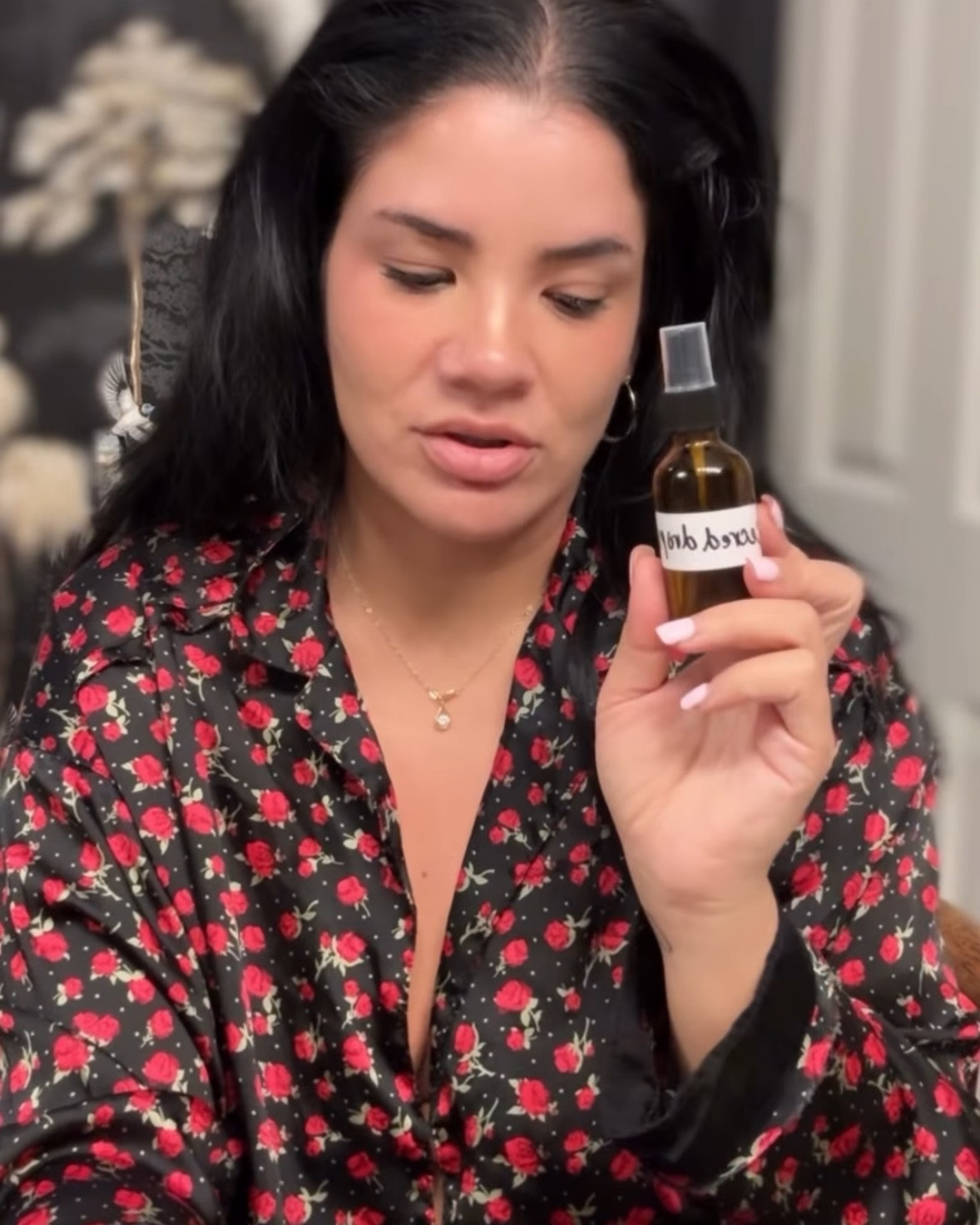 Wash day starts before wash day 👀
This pre-wash routine helps stimulate growth, strengthen follicles, and keep my scalp balanced, hydrated, and buildup-free. Strong scalp = better hair.
#HairGrowthJourney #ScalpCare #HairRoutine #HealthyHairStartsAtTheScalp #LTKHair

#LTKdayinmylife #LTKOver40 #LTKselfcare