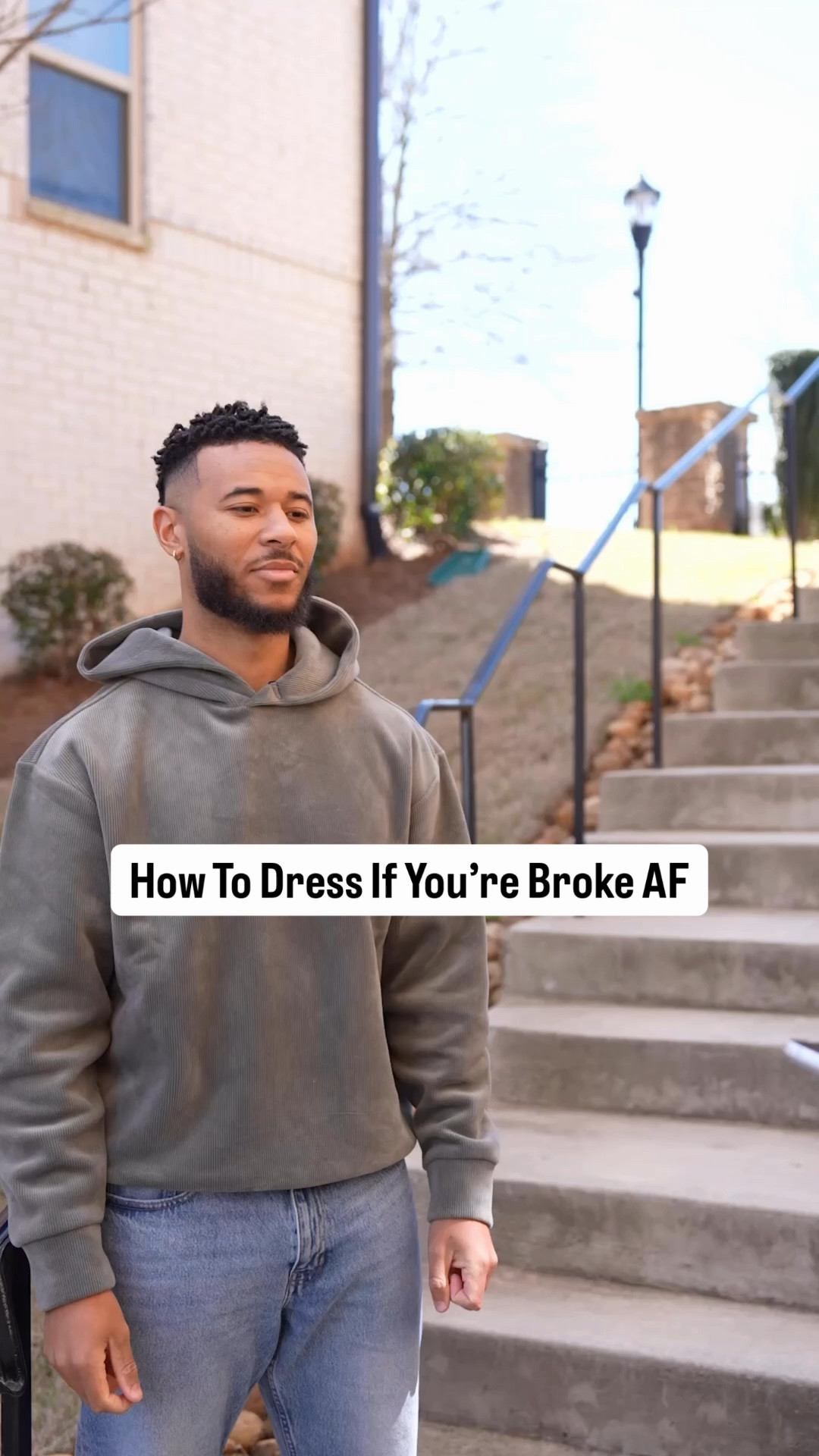 How to dress if you are broke 