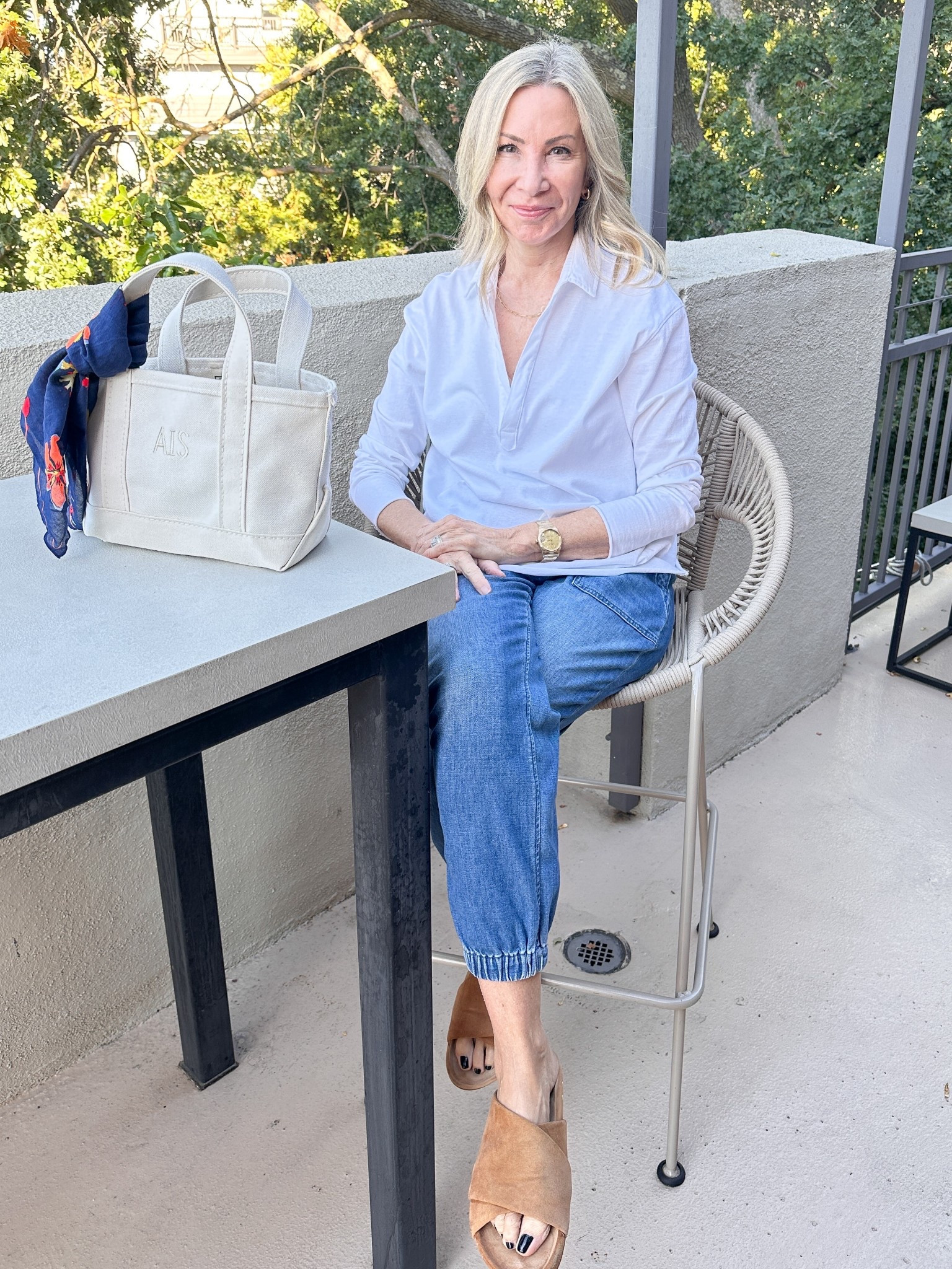 Frank & Eileen is one of my favorite brands. Everything single piece is beautiful, stylish and comfortable. I’m all about looking great while being comfy. I wear their jogger jeans and white Henley over and over again. 

#LTKOver40 #LTKStyleTip