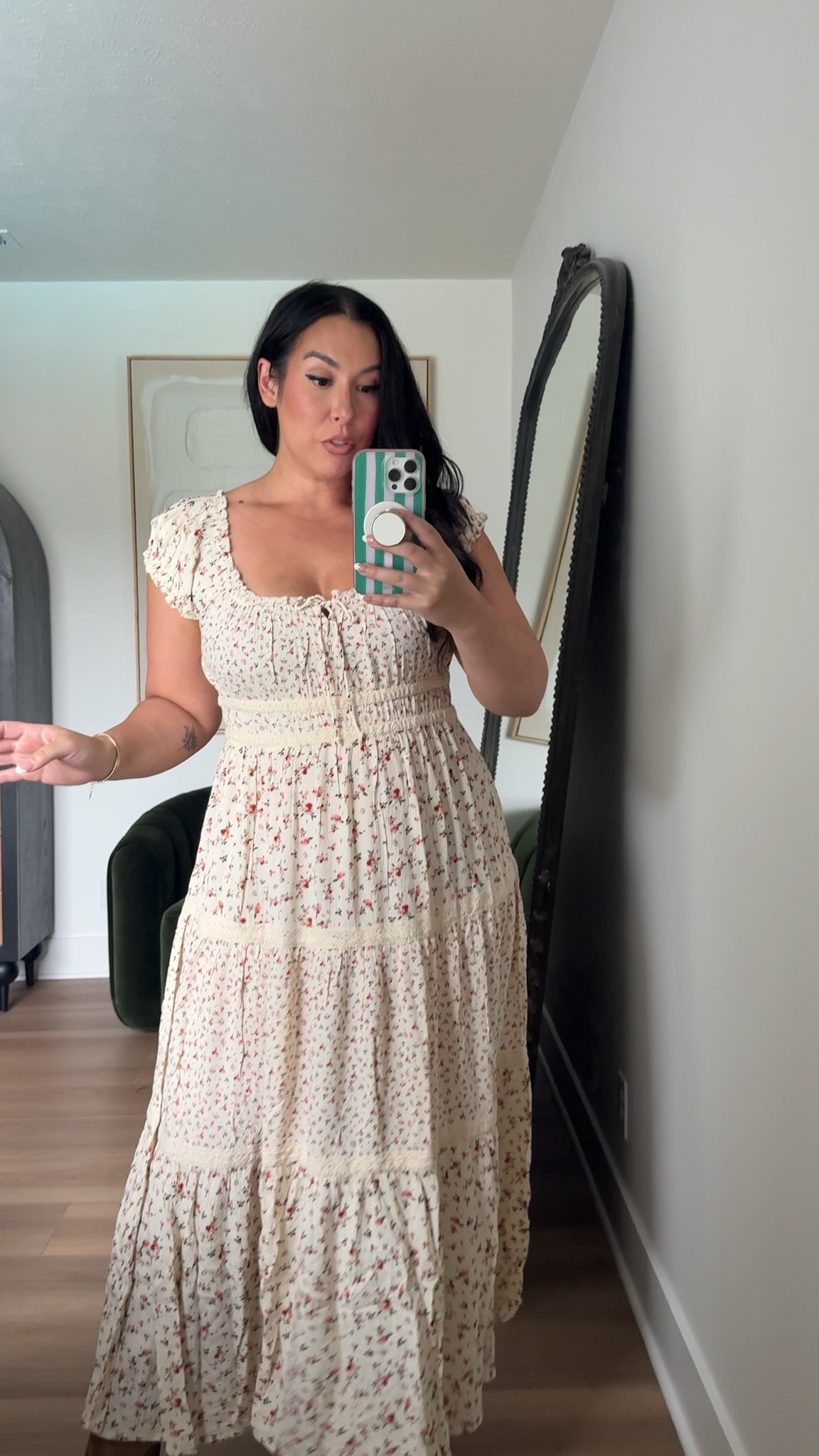 Wearing an XL, perfect for fall family photos! walmart fashion, walmart style, fall style, fall fashion, midsize, curvy 

 #LTKSeasonal #LTKMidsize