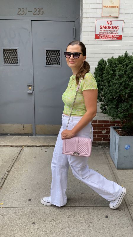 A pair of high top converse pairs perfectly with cargo pants! Mix in a crop top and a crossbody bag and you’ve got the perfect street style look

#LTKshoecrush #LTKSeasonal #LTKunder100