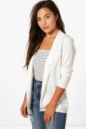 Petite Notch Detail Oversized Blazer | Boohoo.com (UK & IE)