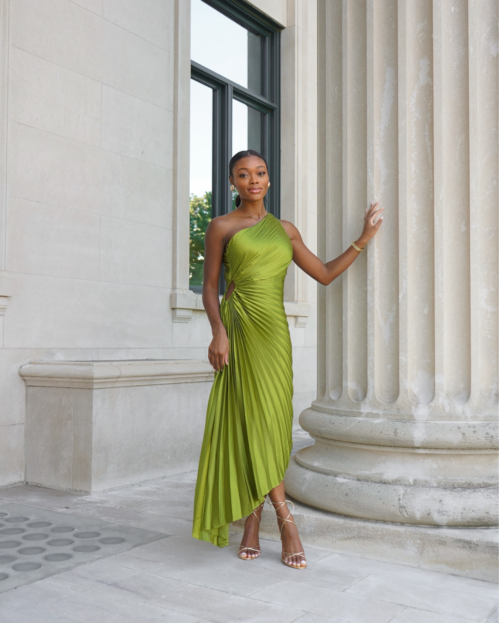 Green satin dress, wedding guest dress, holiday party dress 

#LTKfindsunder100 #LTKshoecrush #LTKHoliday