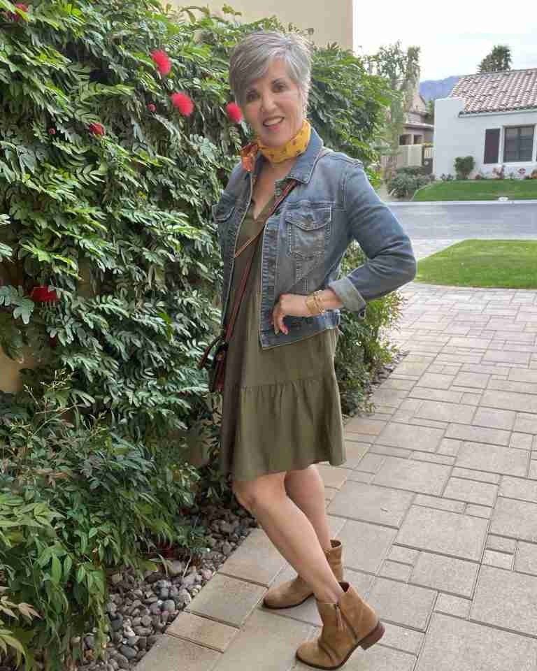 Share this post with your gal pal who loves olive stuff! Did you know that olive is a neutral color? And because it is, it goes with so many other colors!
Here’s 4️⃣ fun ways to wear this darling olive dress that is also 20% off! Yay! Here’s the blog post: Four Fun Olive Green Dress Outfits - Dr. Julie's Fun Life
Which 🫒look is your favorite? Tell me below ⬇️ and MAKE MY DAY!!!

#LTKFindsUnder50 #LTKShoeCrush #LTKOver40