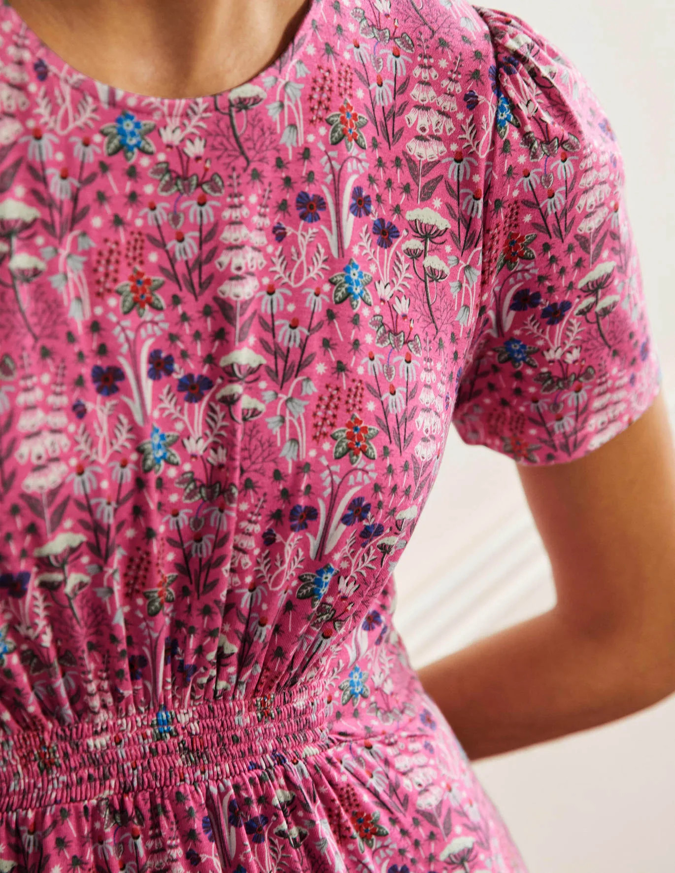 Crew Neck Jersey Dress - Strawberry, Wildflower Bloom | Boden (US)