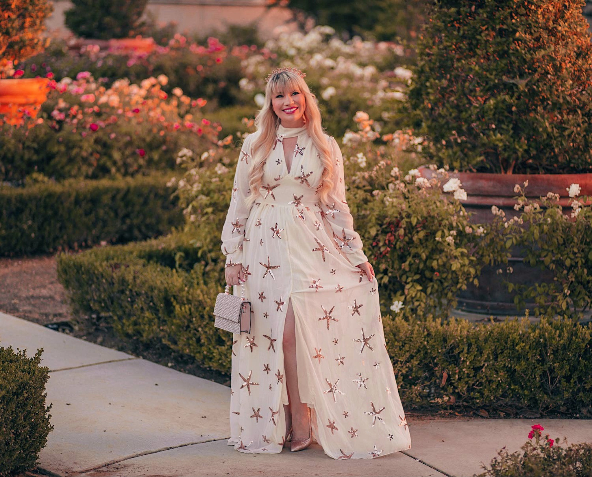 Sequin star dress holiday outfit! Perfect fall outfit, Christmas outfit or Halloween costume (Hedy Lamarr, anyone?) 

#LTKHoliday #LTKSeasonal #LTKHalloween