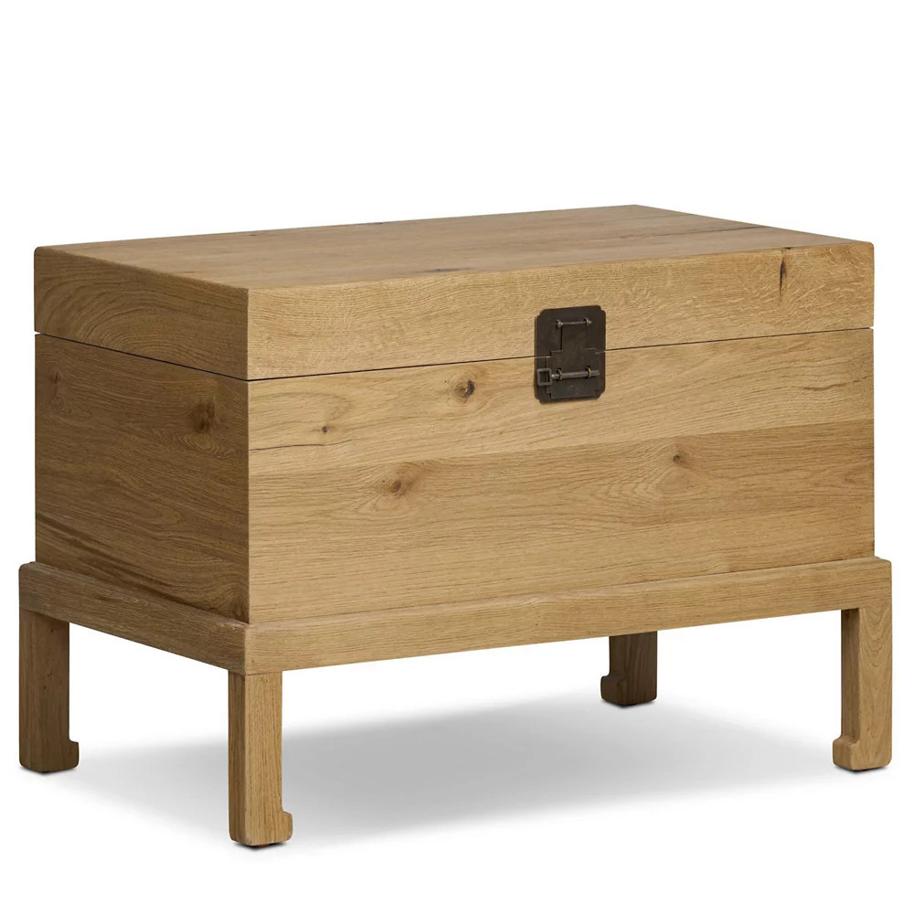 Alister Trunk | Lumens