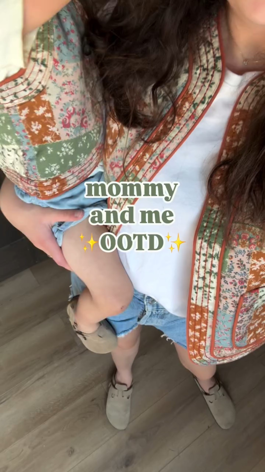 if we don’t look alike… we have to dress alike 🤪🧡

comment “OOTD” for the cutest matching moment (and it’s on sale!!) sent to your DM’s ✨
