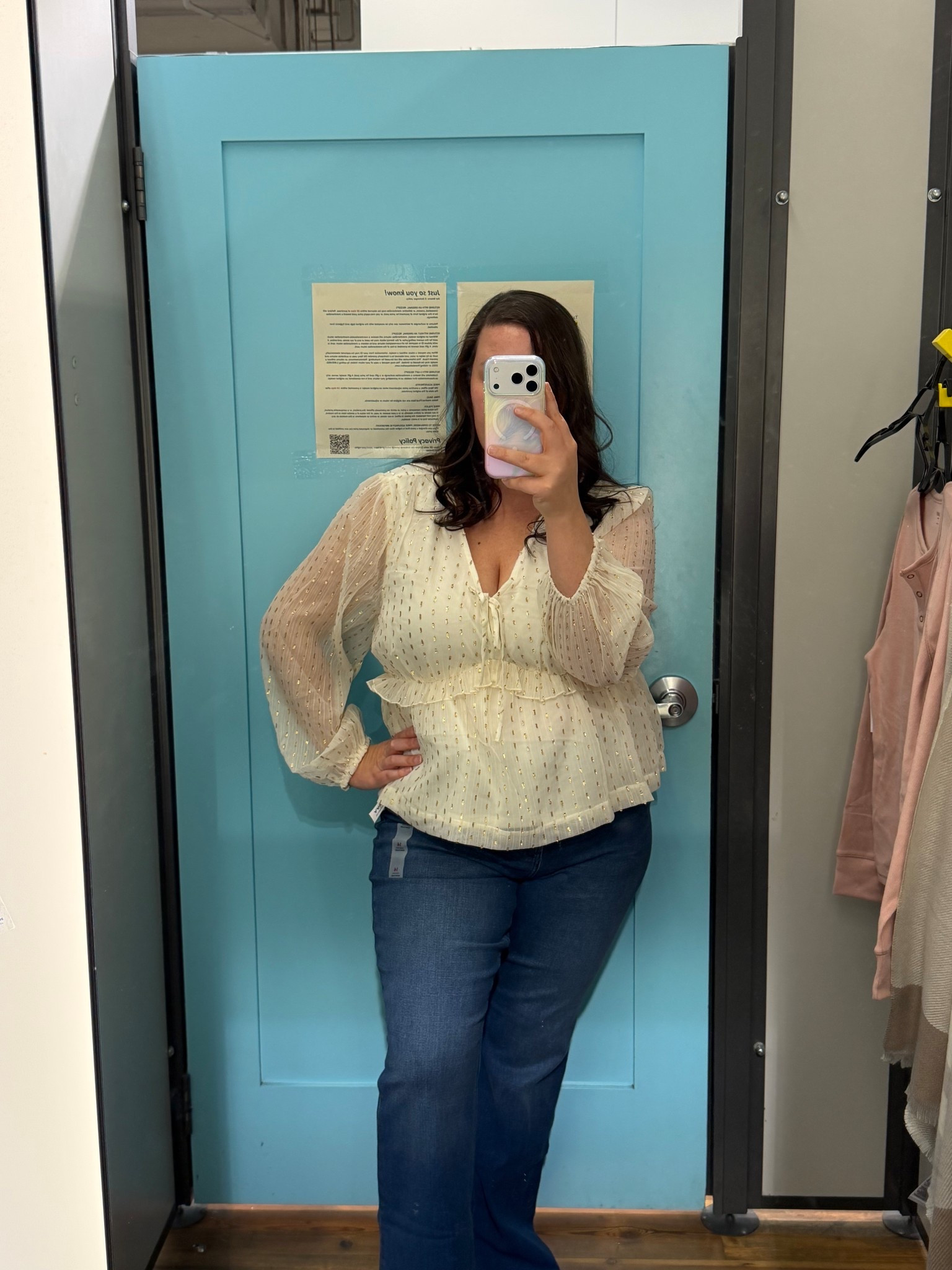Size 14 jeans, Size Xl shirt 
Baby doll top, blouse, women’s fashion , date night shirt, girls night, outfit 

#LTKFindsUnder100 #LTKMidsize