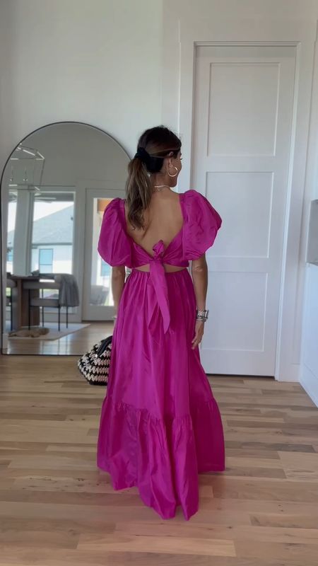 Pink bow back maxi dress size xxs petite code AFBELBEL 

#LTKsalealert #LTKfindsunder50 #LTKfindsunder100