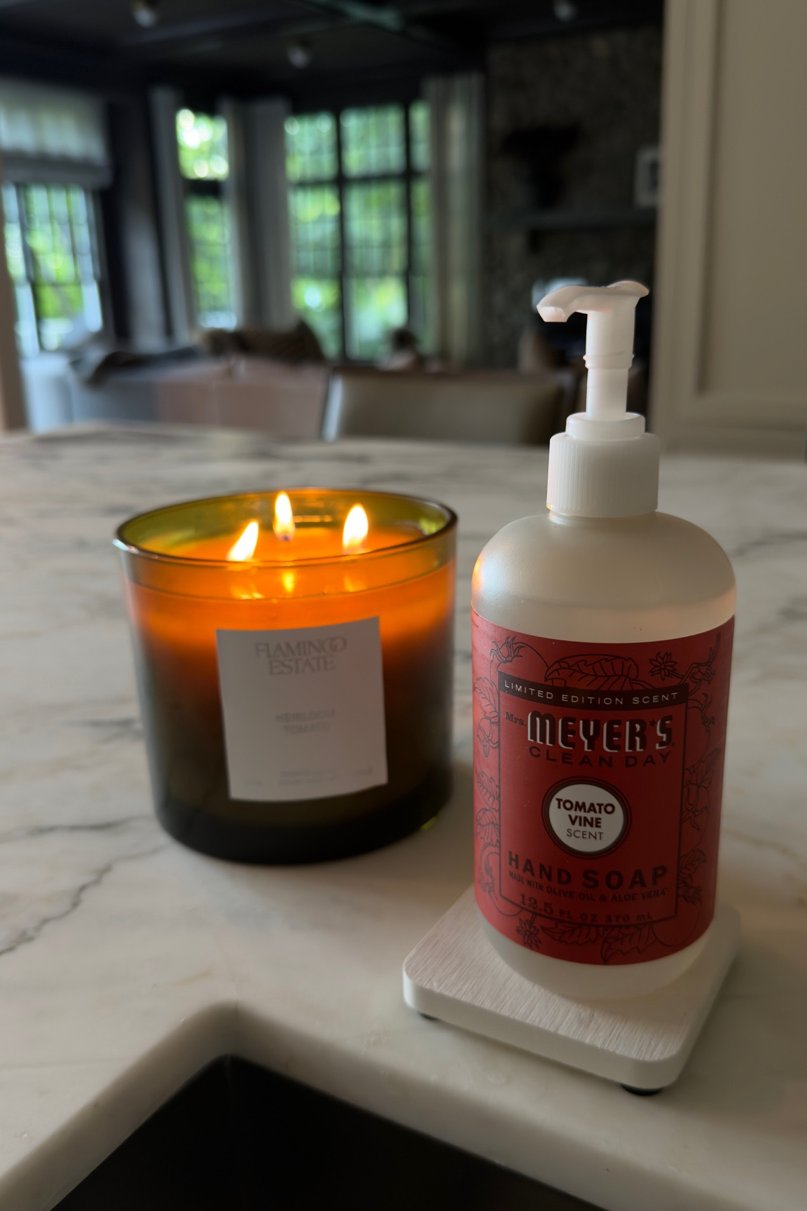 Tomato is the scent of the summer! 